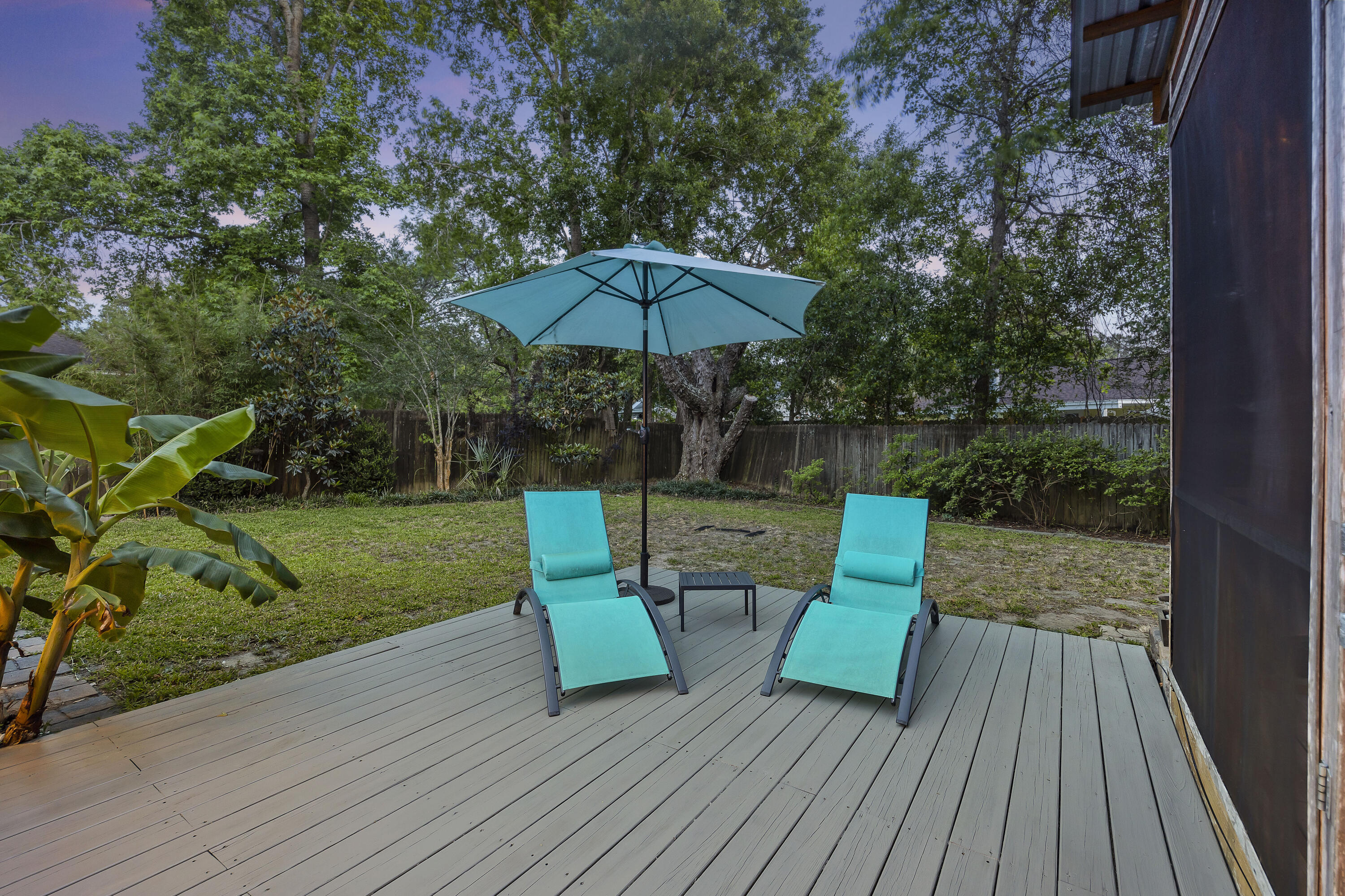 1443 Kentwood Circle