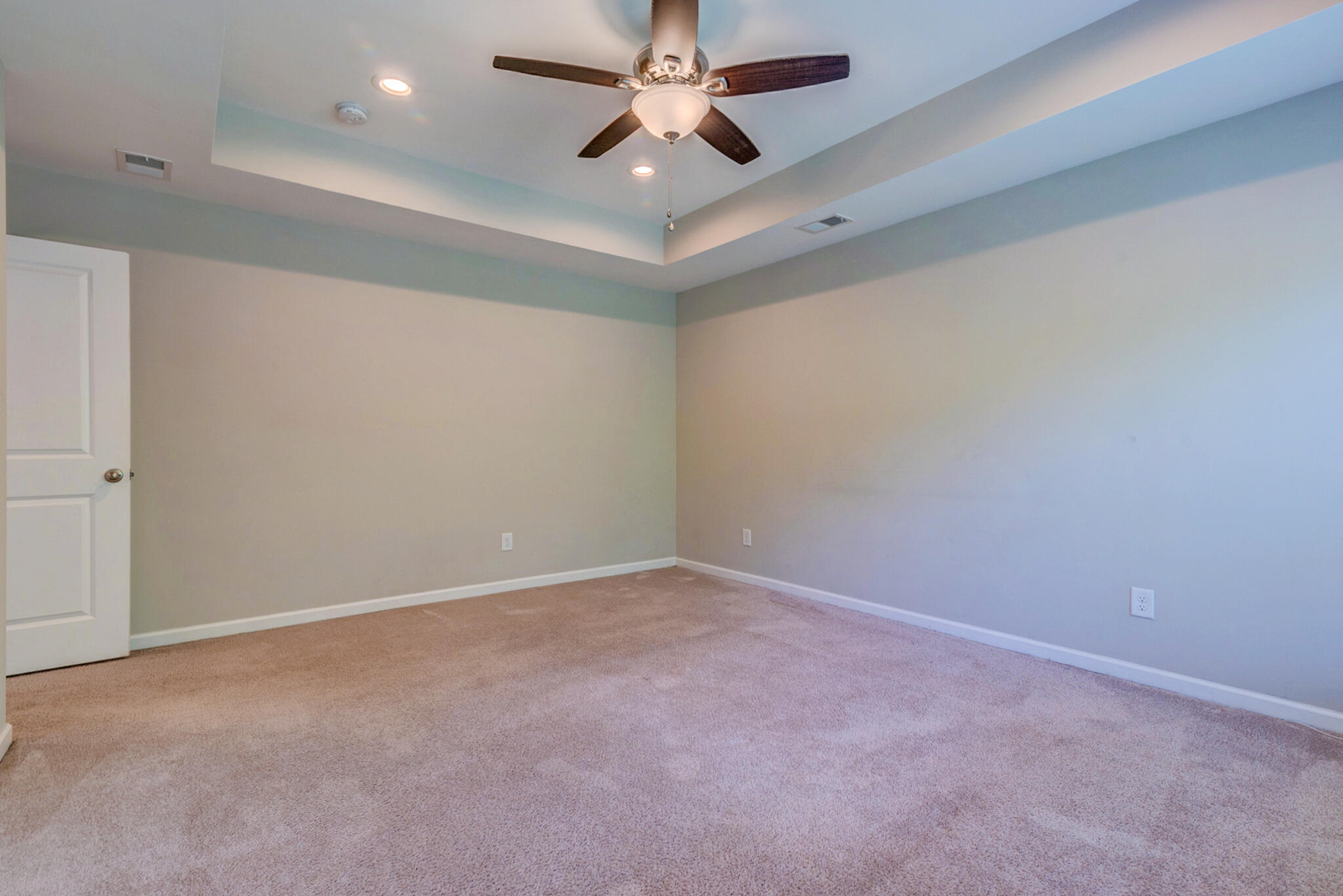 1303 Discovery Drive