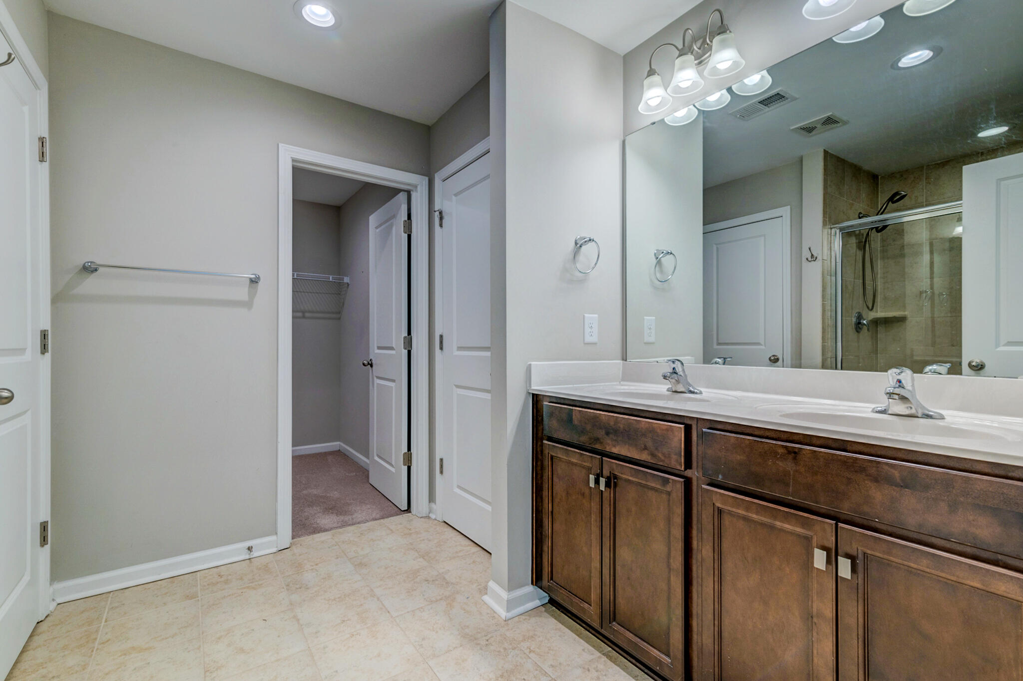 1303 Discovery Drive