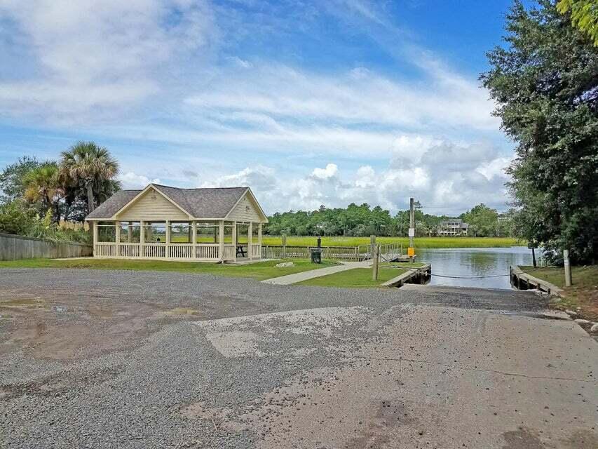 2662 Scarlet Oak Court