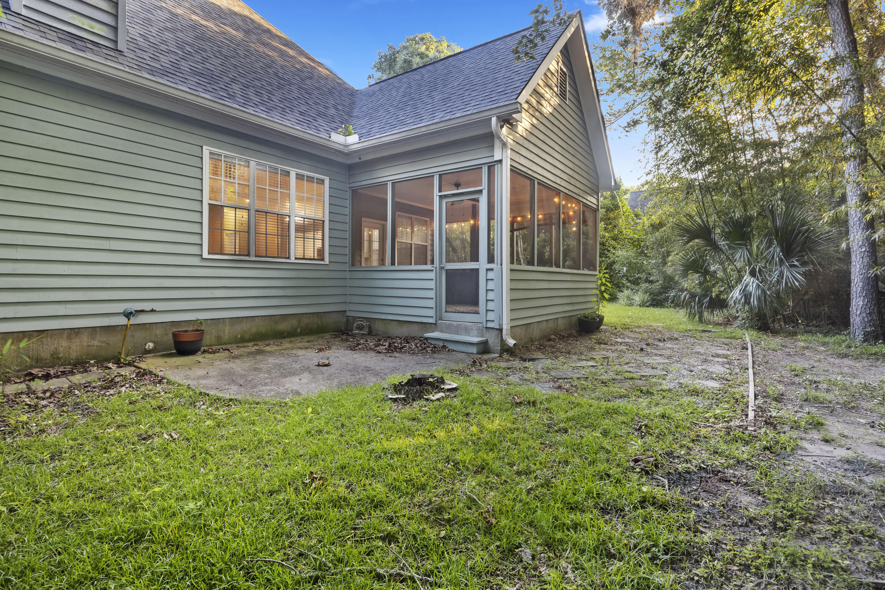 2662 Scarlet Oak Court