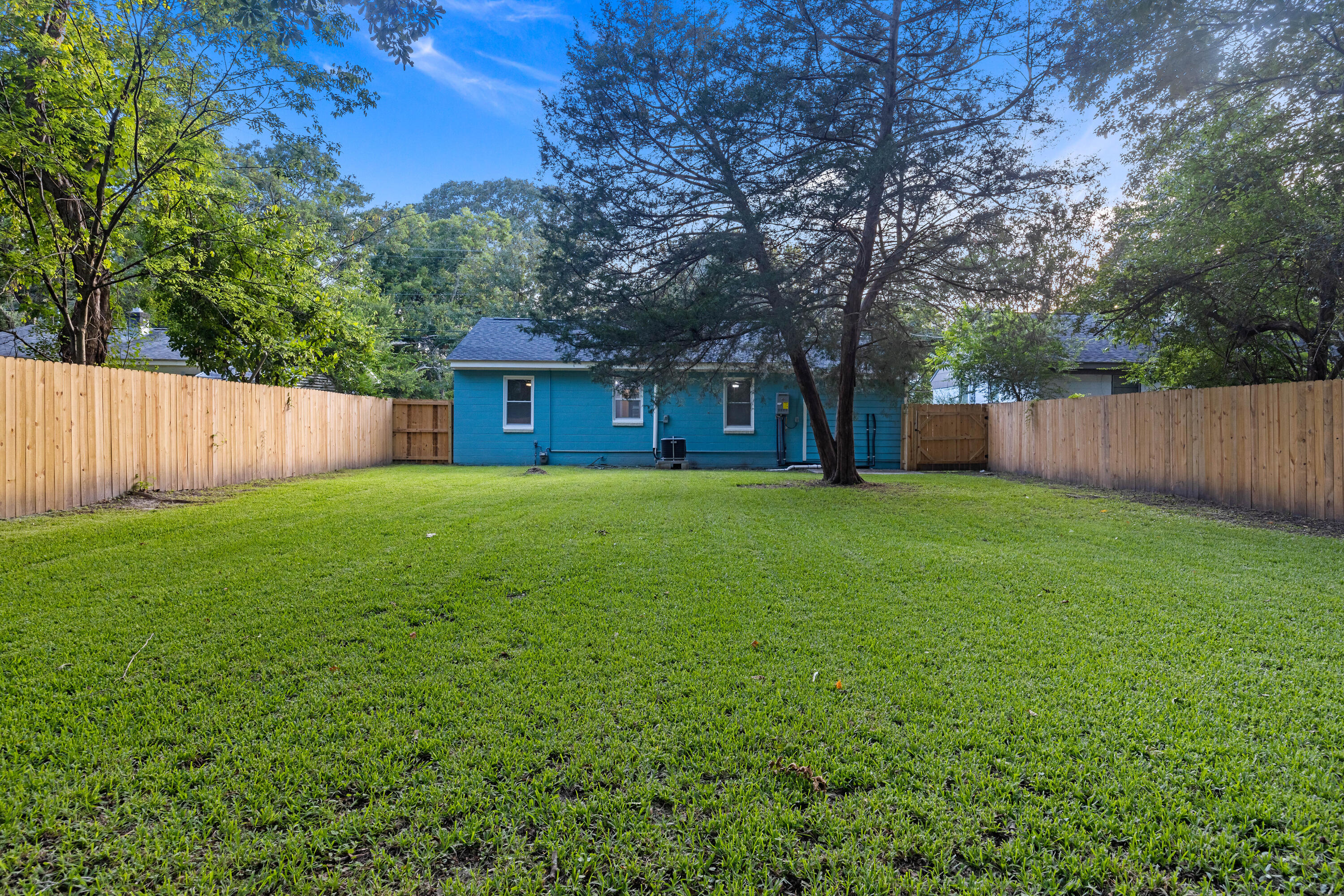 820 White Oak Drive
