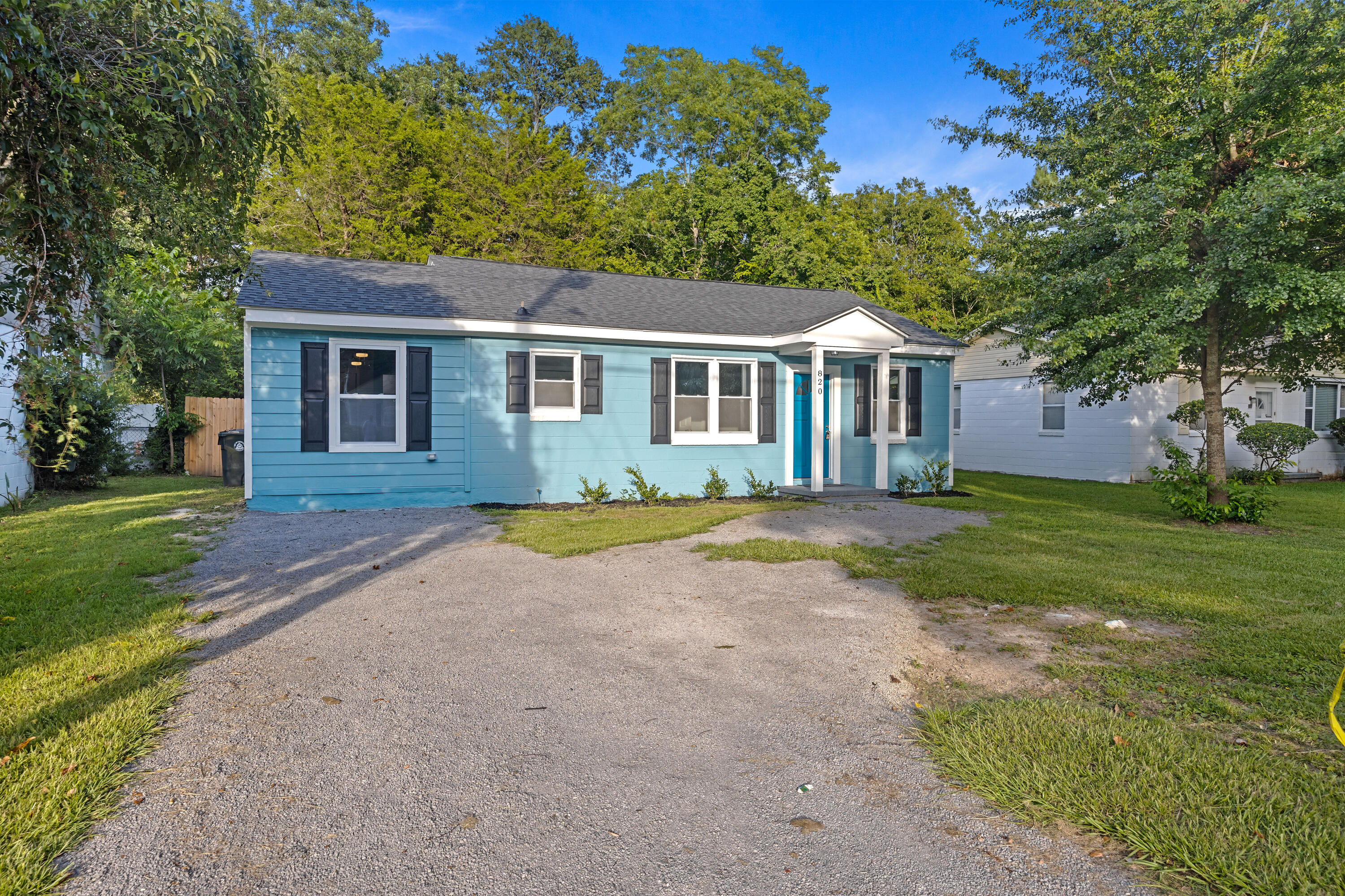 820 White Oak Drive