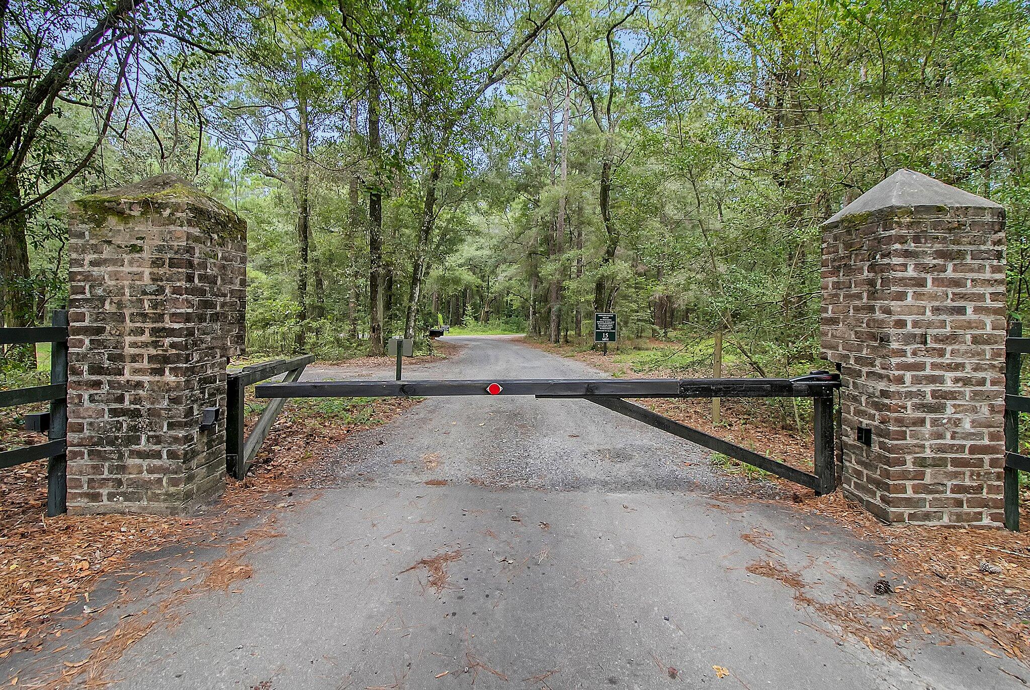 36 Middleton Oaks Road