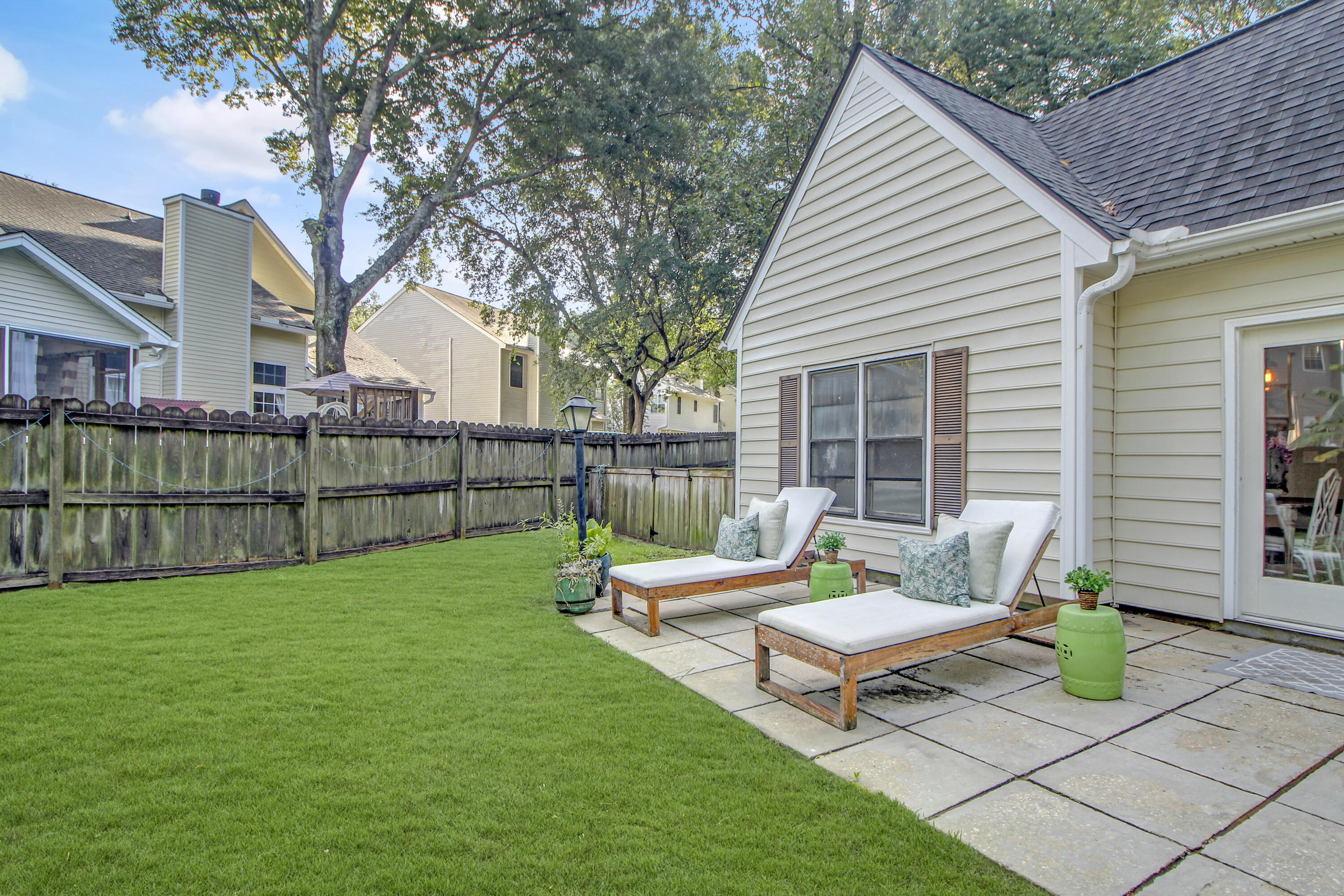 1421 Battery Weed Court