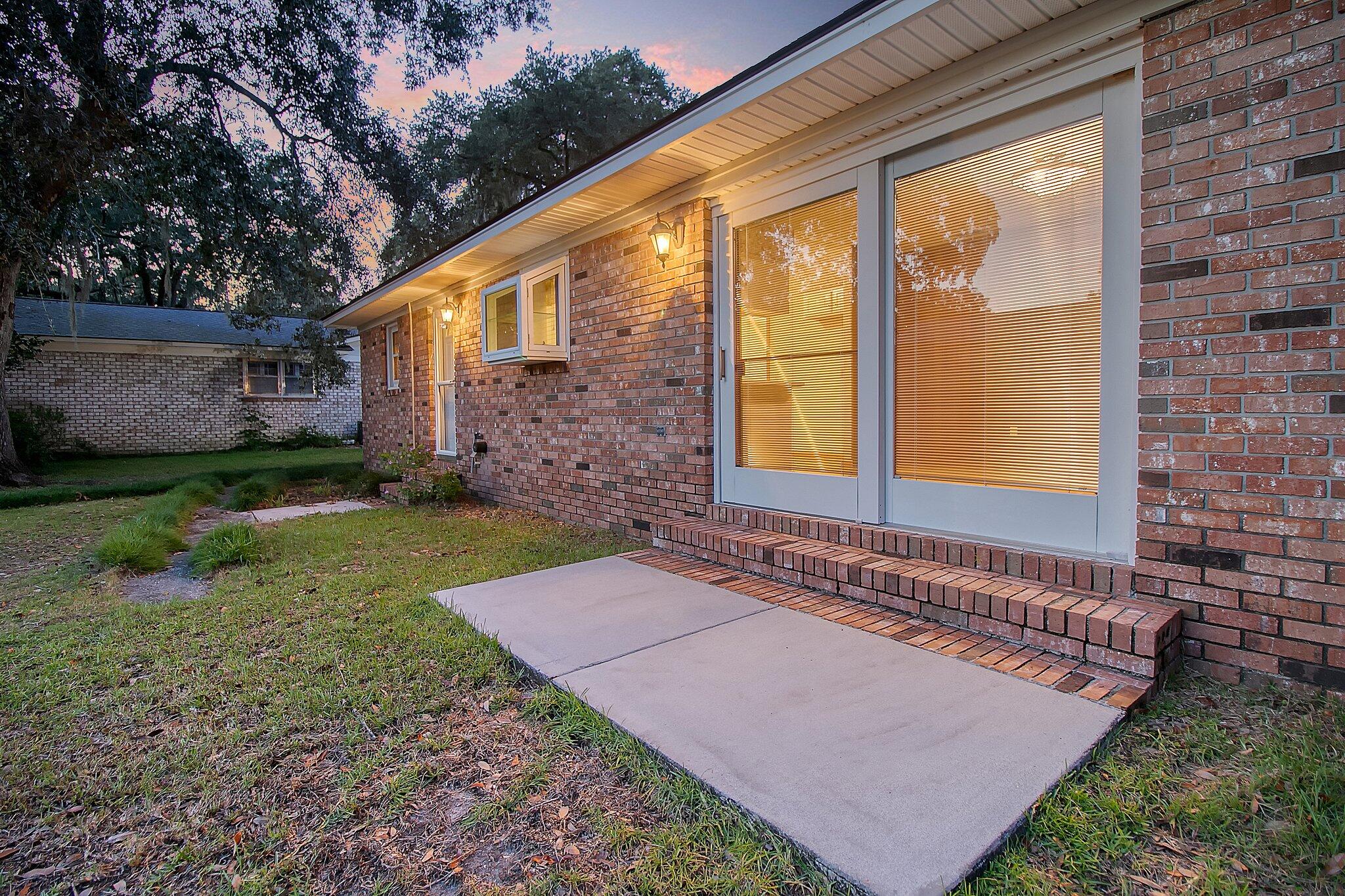 5303 Barwick Road