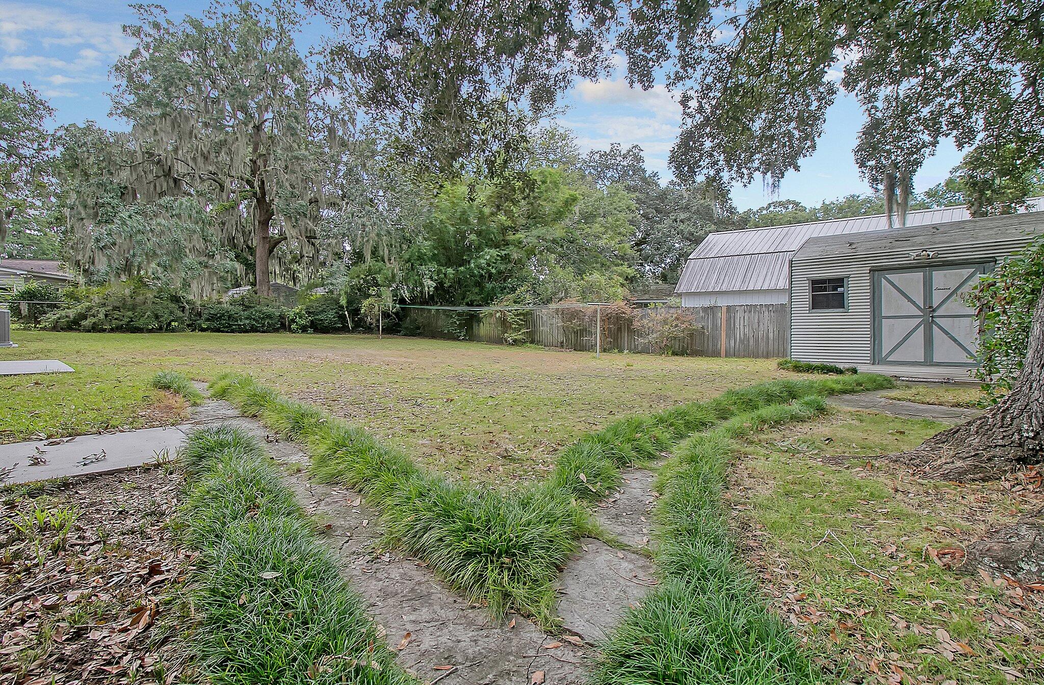 5303 Barwick Road