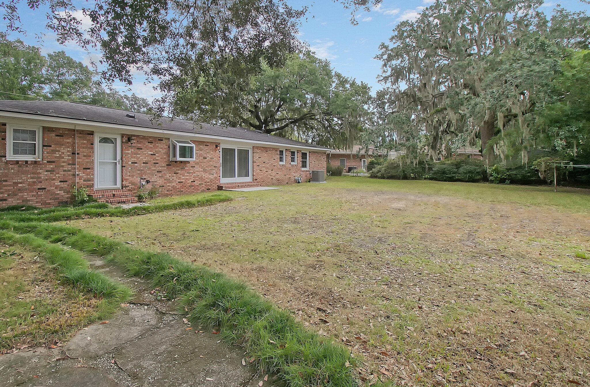 5303 Barwick Road