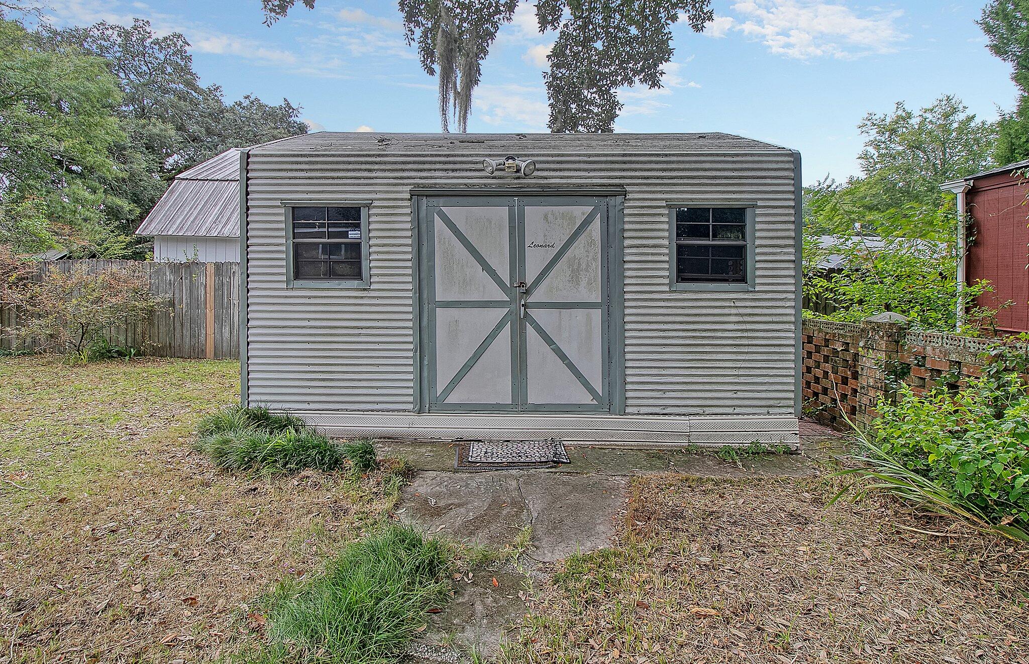 5303 Barwick Road
