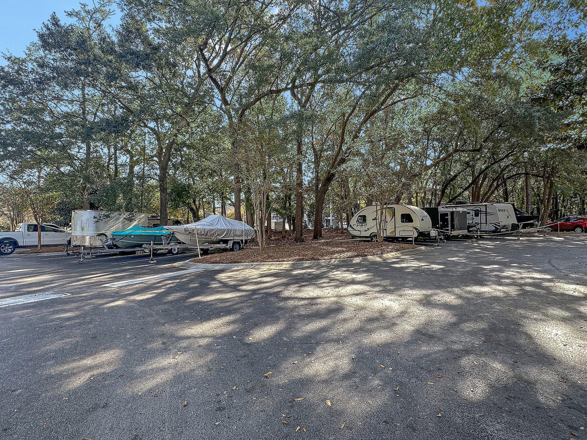 1025 Riverland Woods Place # 816