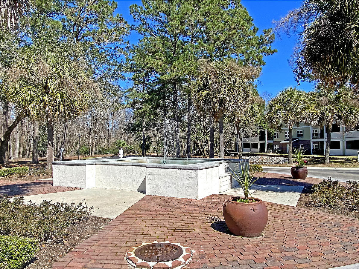 1025 Riverland Woods Place # 816