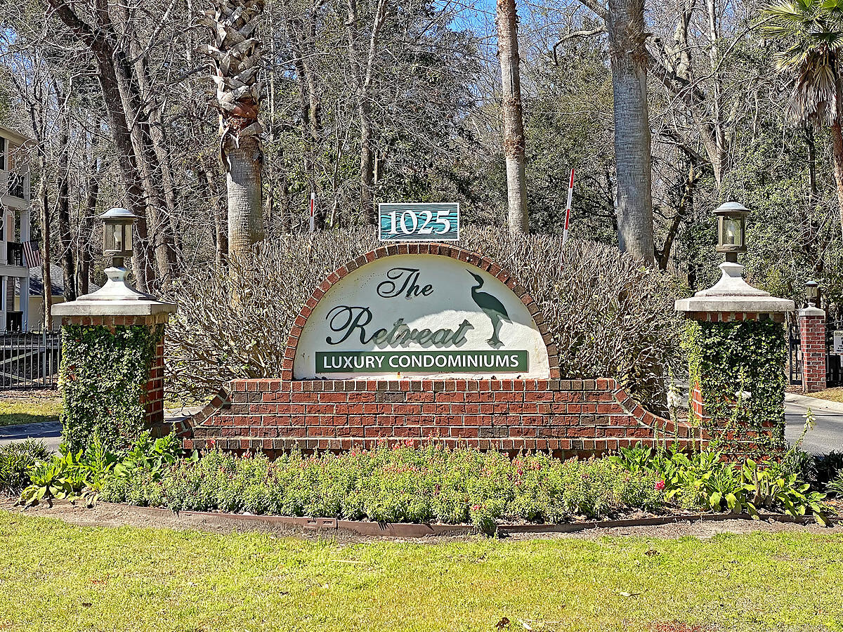 1025 Riverland Woods Place # 816