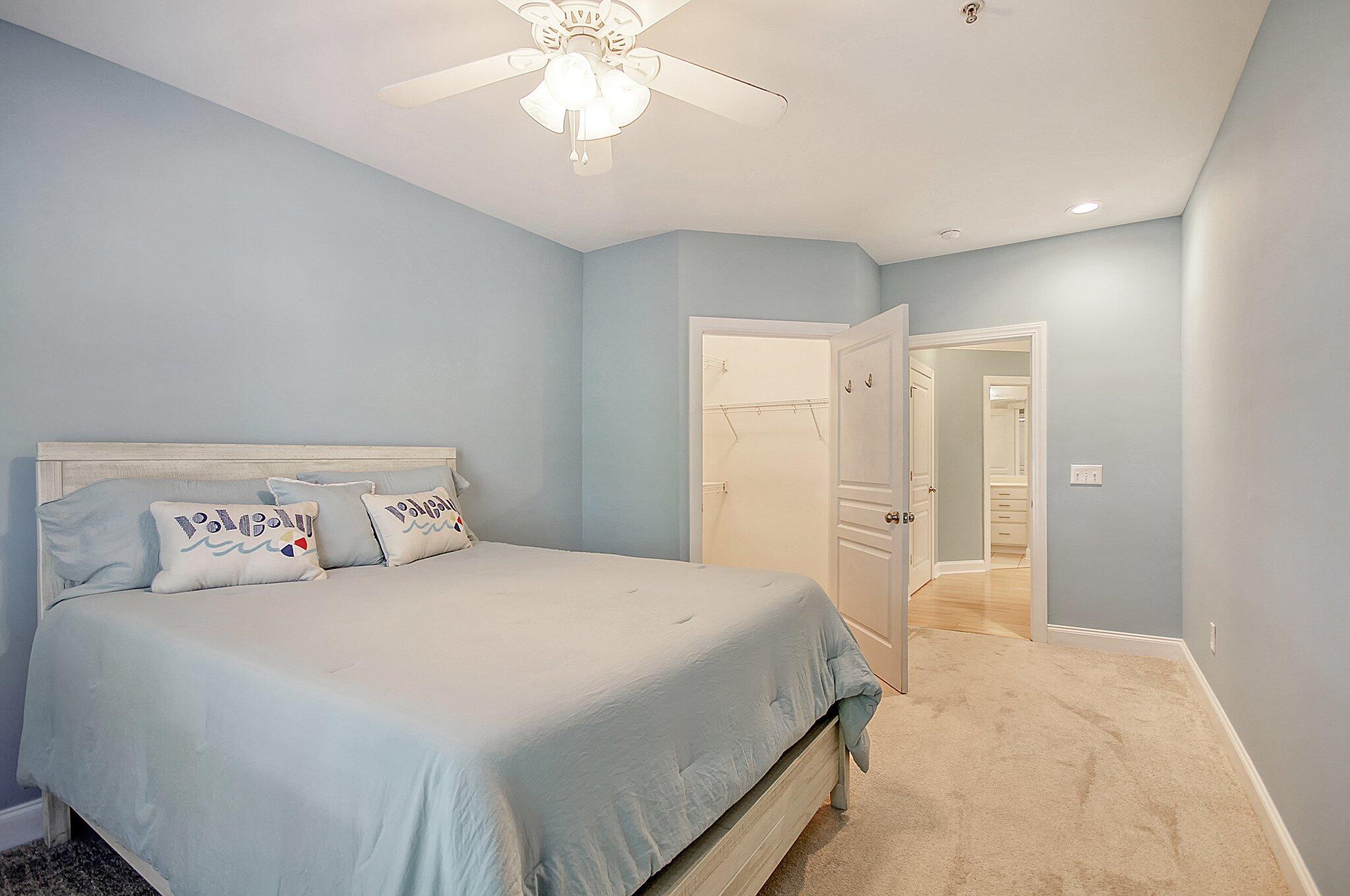 1025 Riverland Woods Place # 816