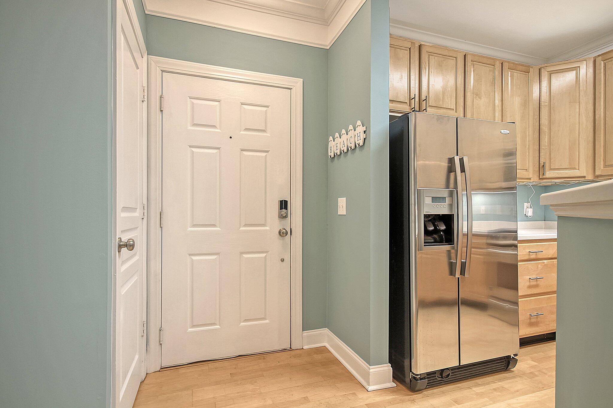 1025 Riverland Woods Place # 816