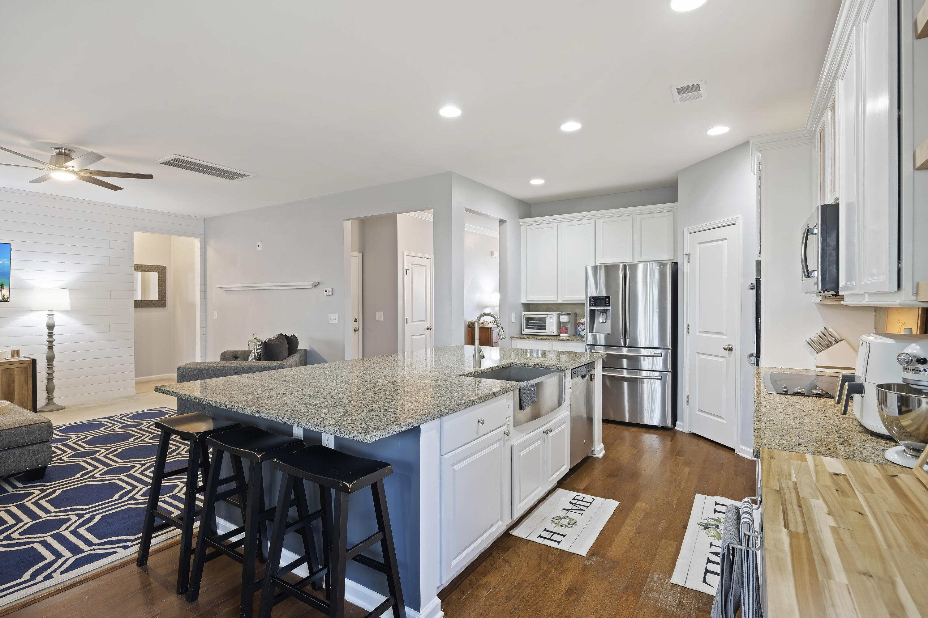 367 Spectrum Road