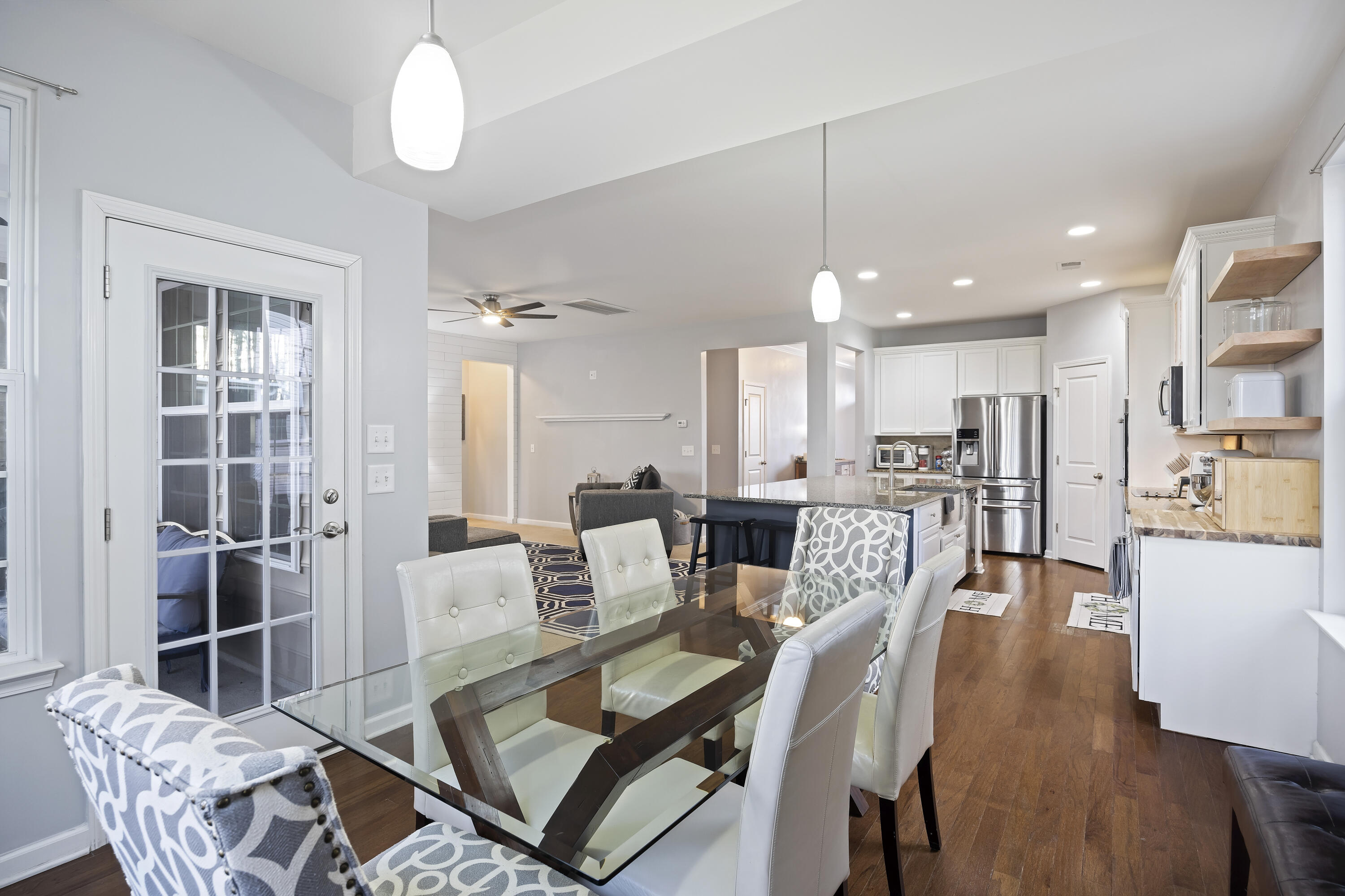 367 Spectrum Road