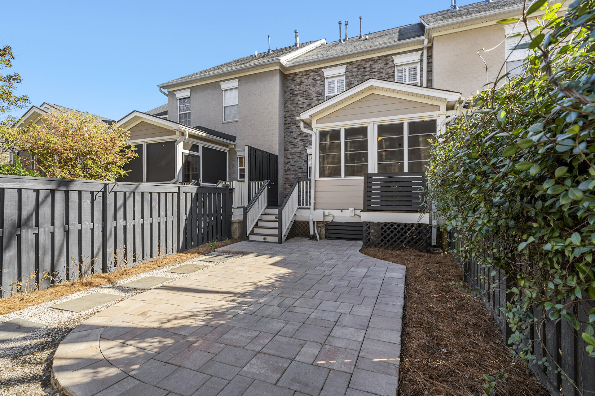 1814 Pierce Street