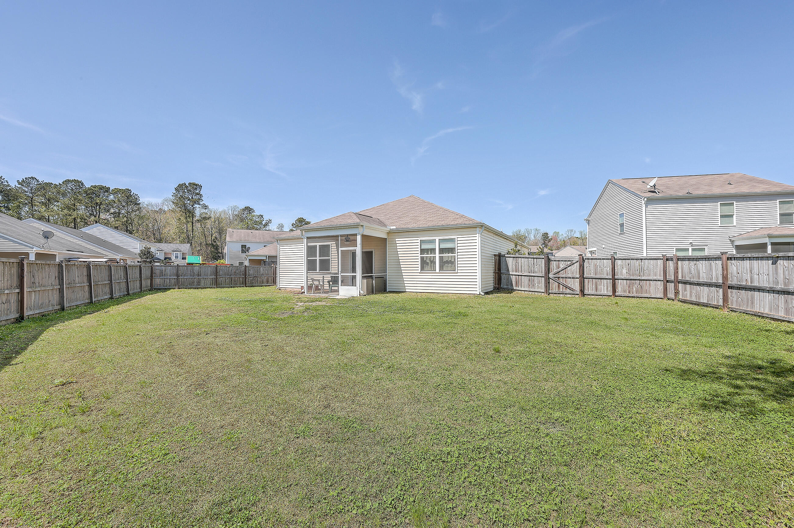 305 Boulder Lane