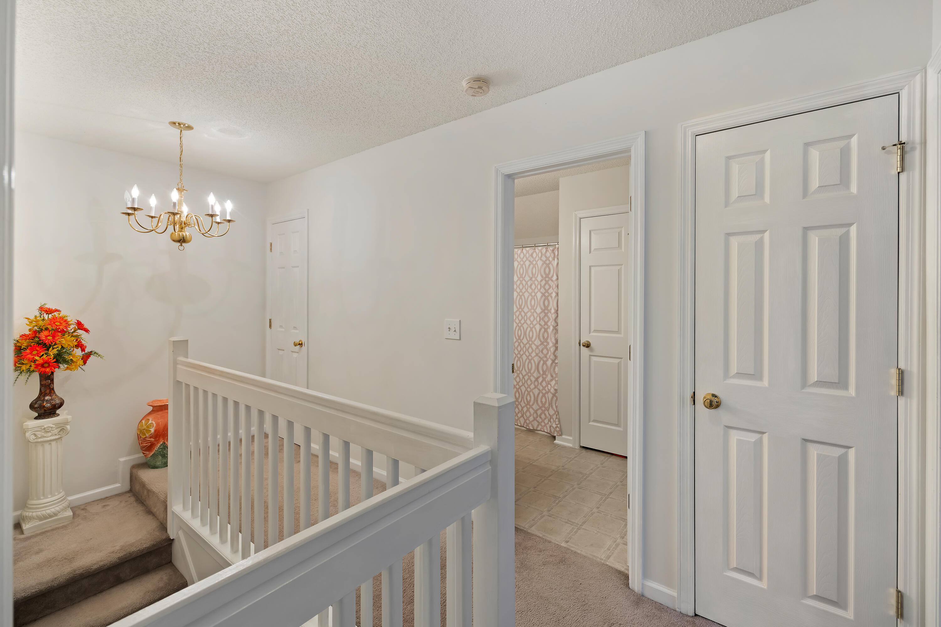 1005 Yellow Hawthorn Circle