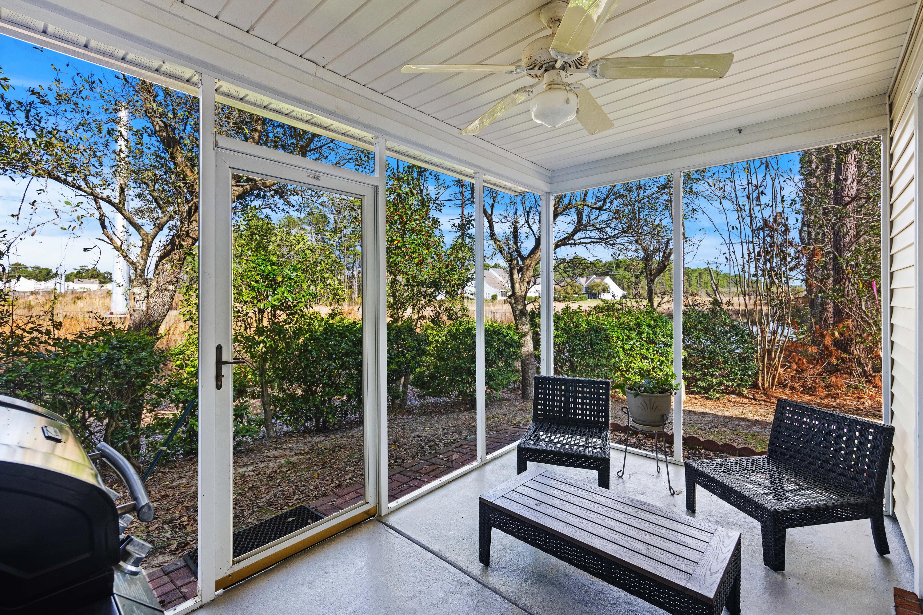 1005 Yellow Hawthorn Circle