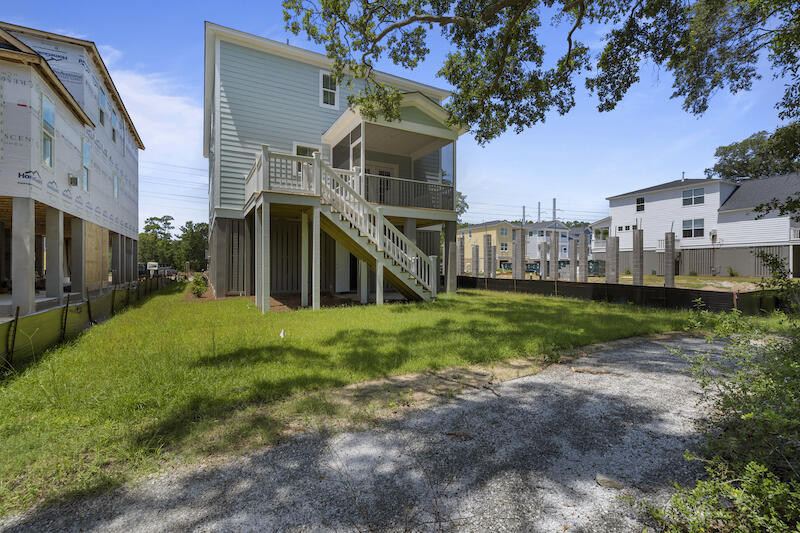 1161 Oak Bluff Avenue
