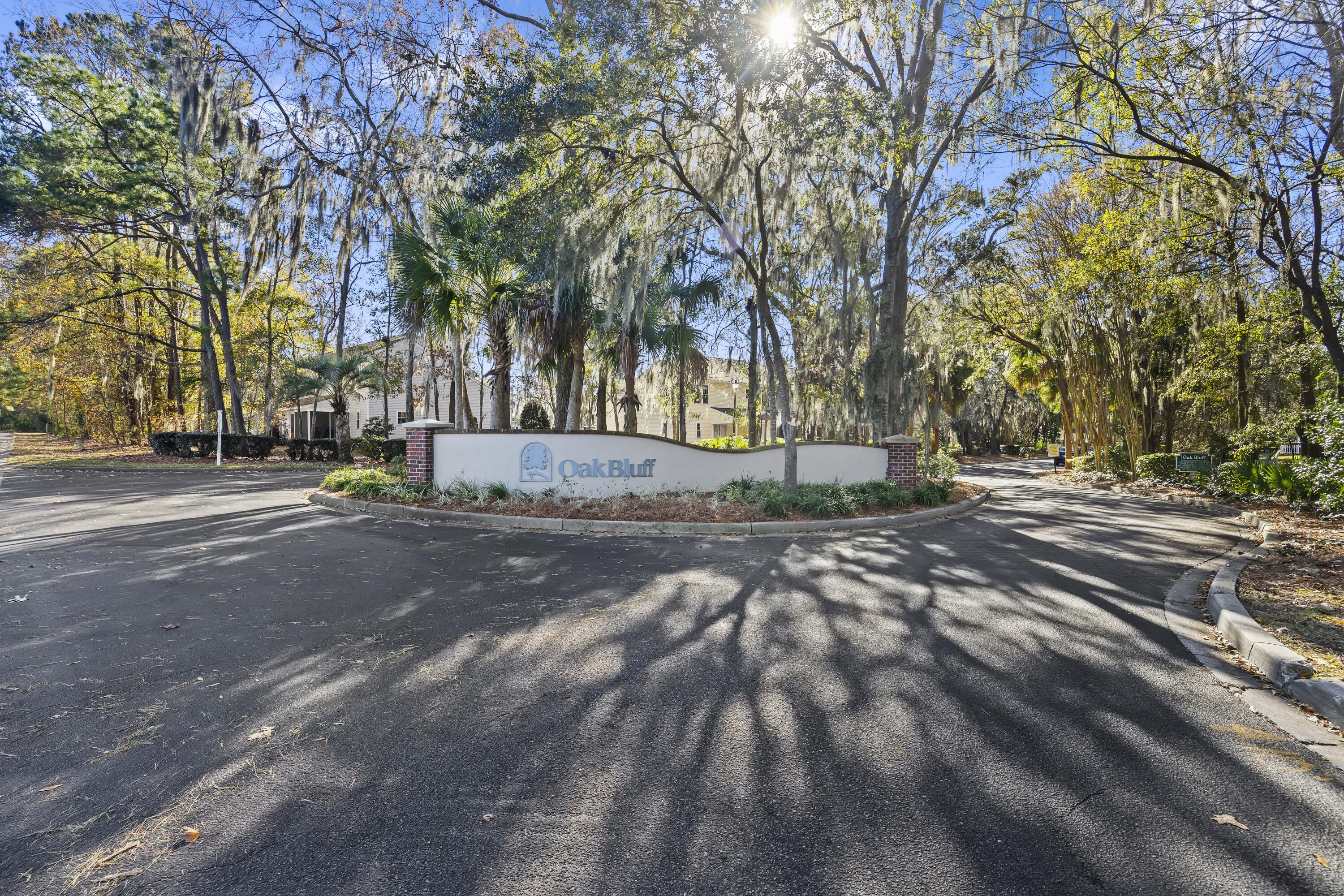 8156 Shadow Oak Drive