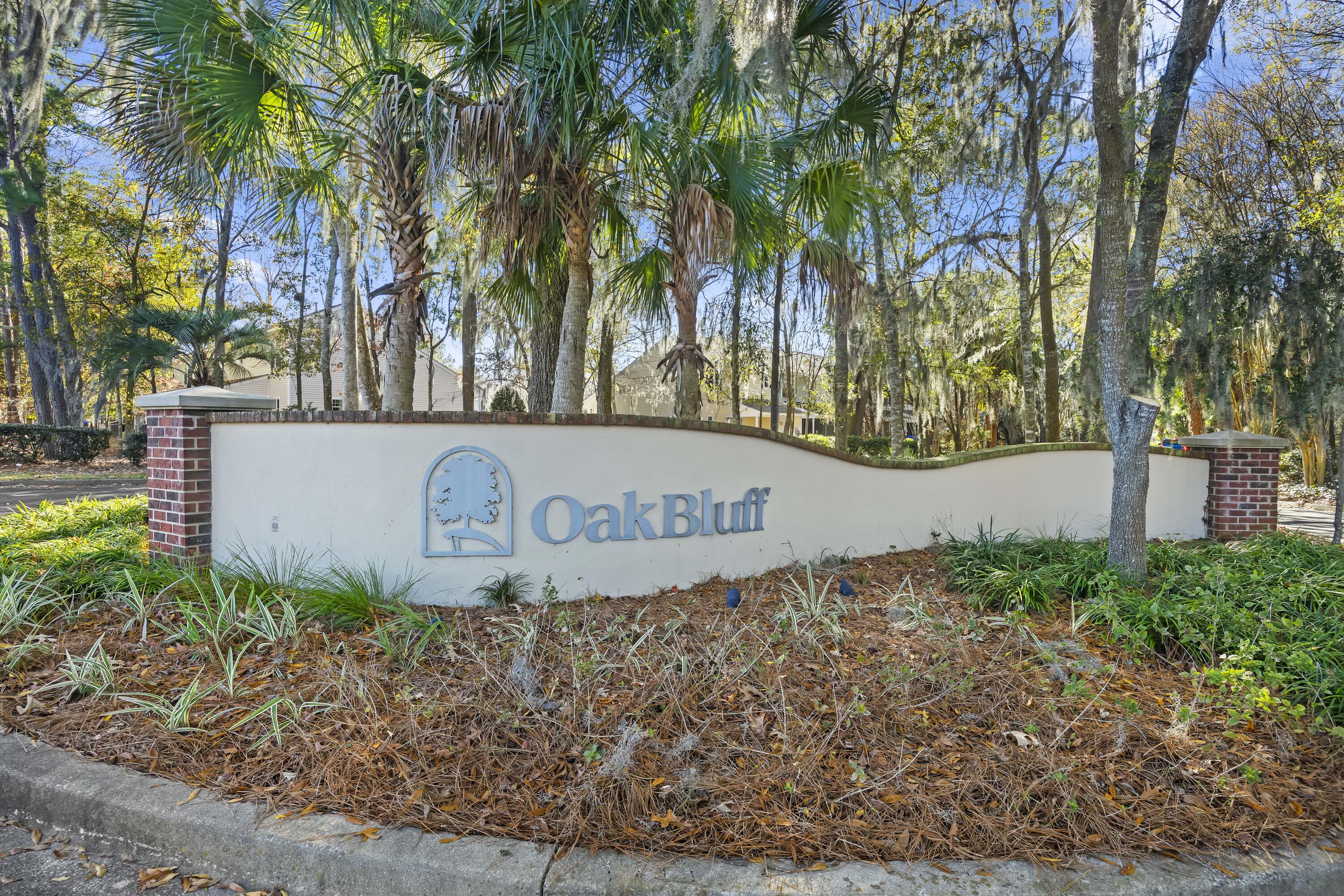 8156 Shadow Oak Drive
