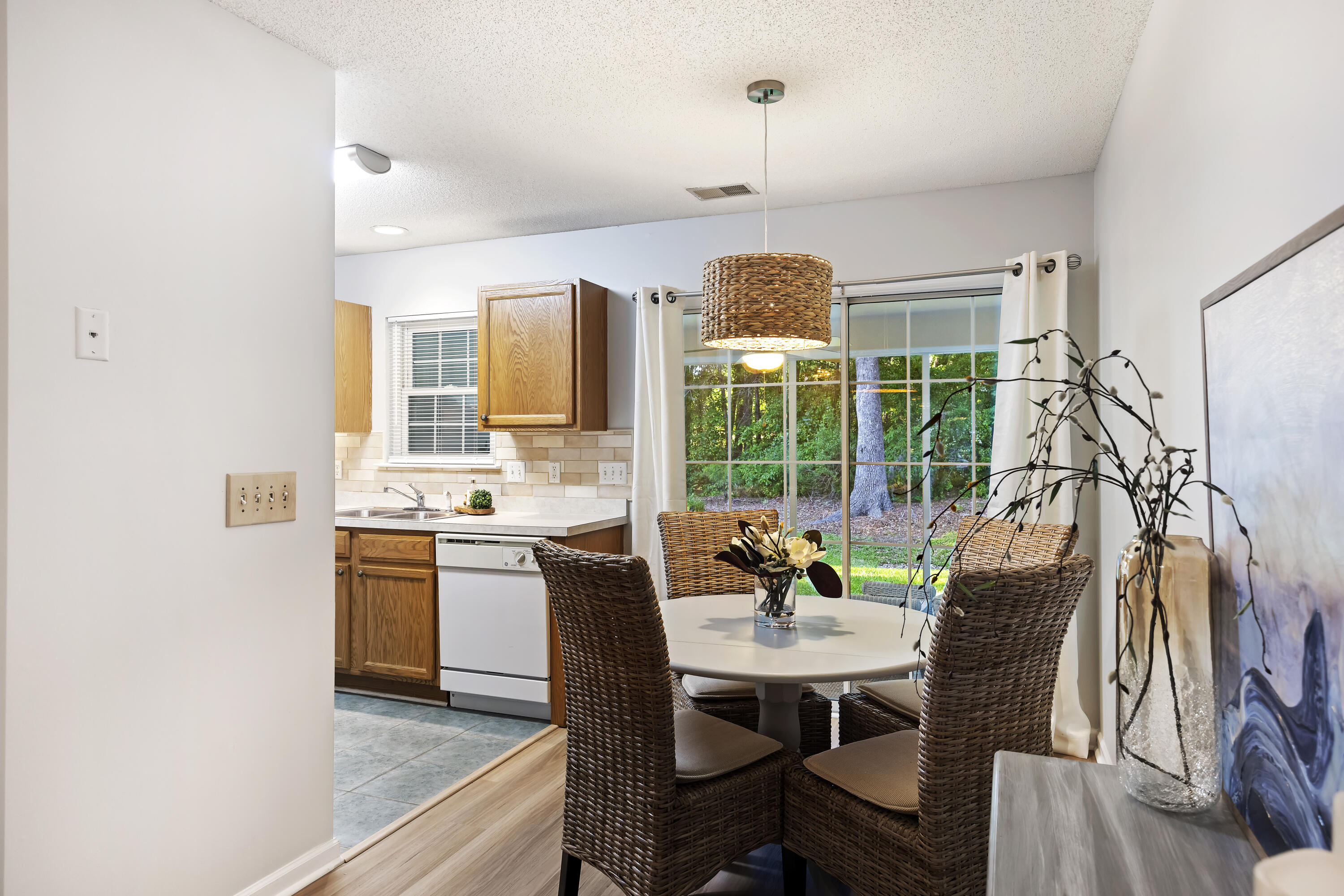 8156 Shadow Oak Drive