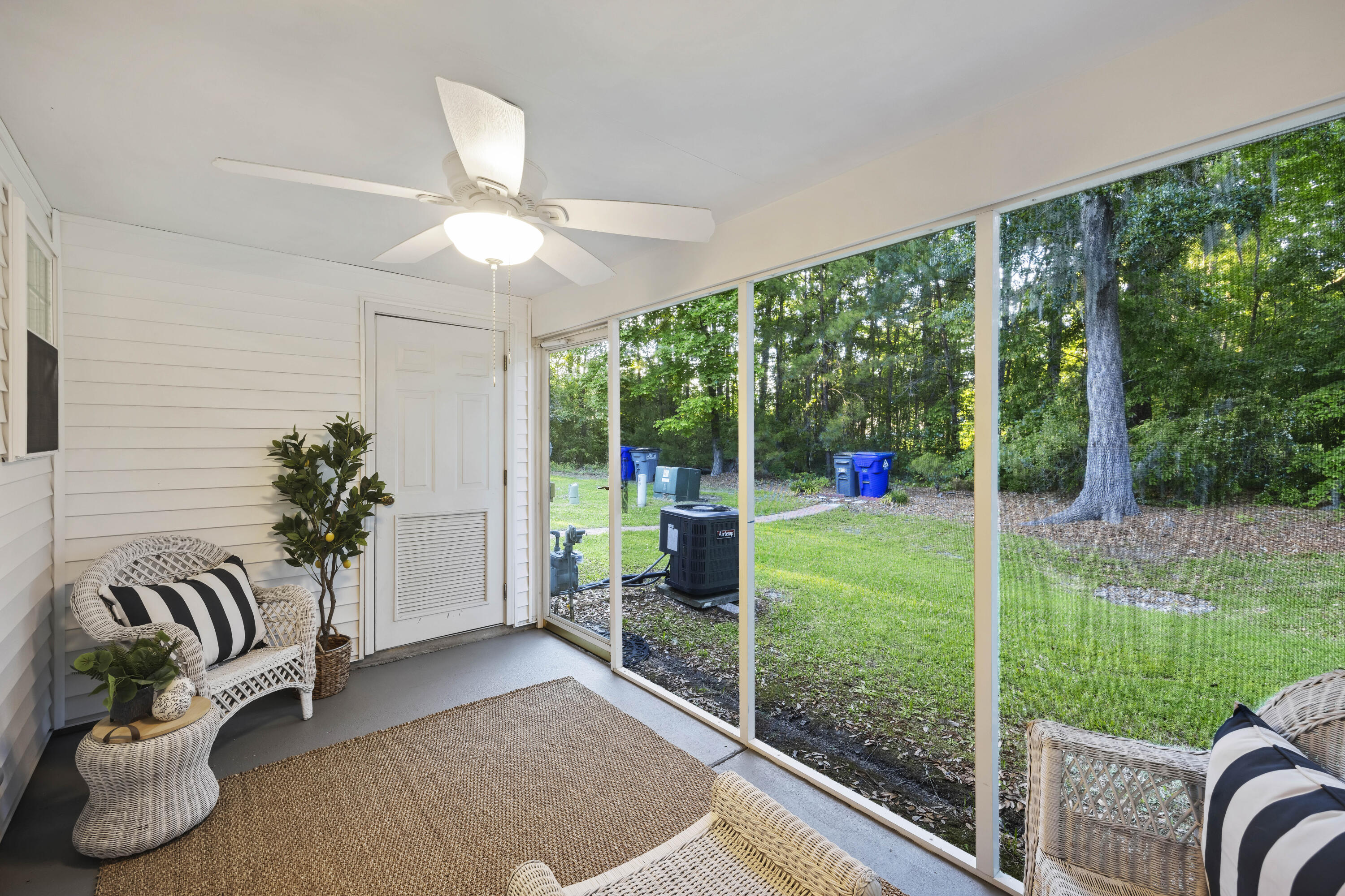 8156 Shadow Oak Drive