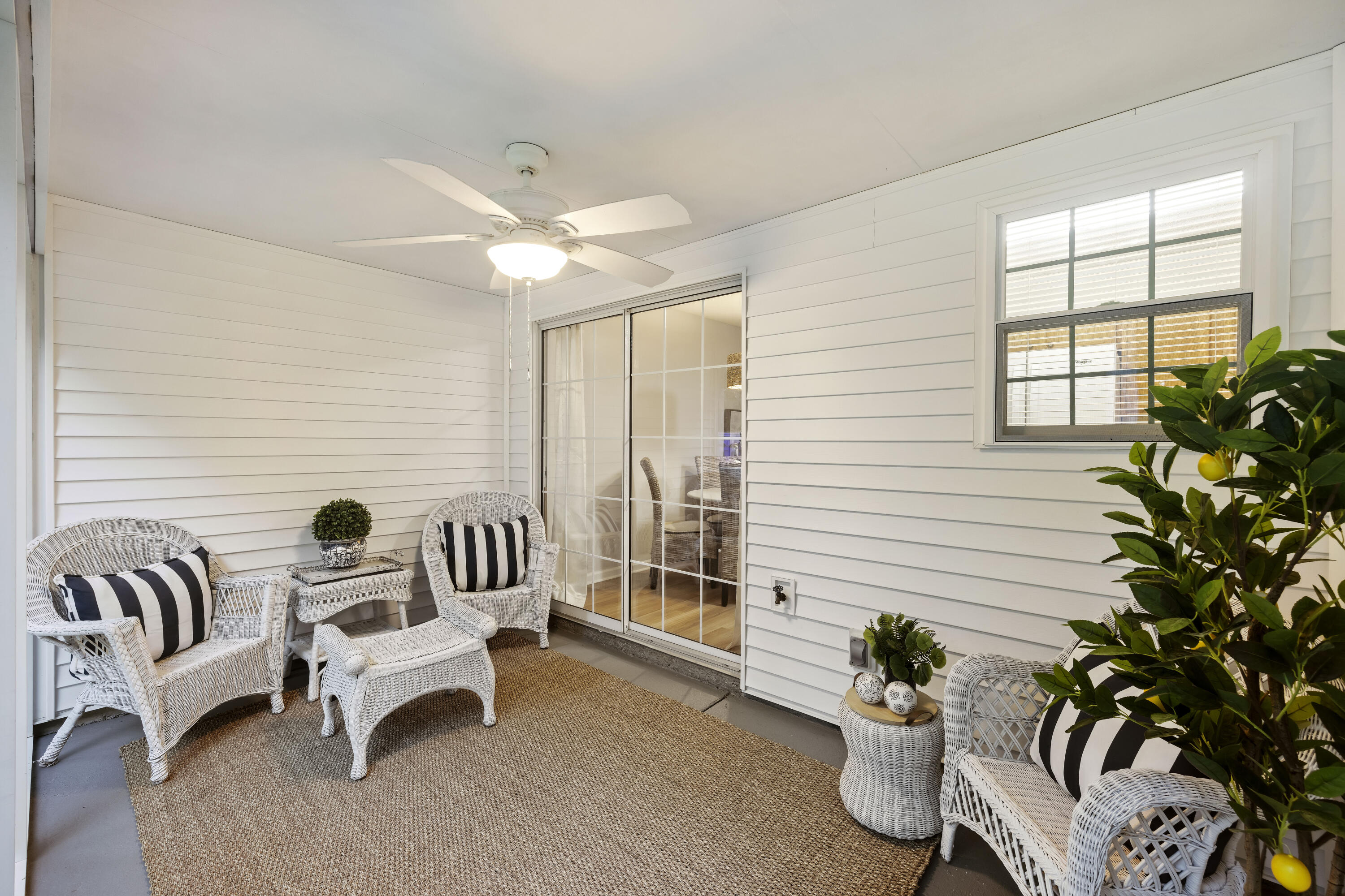 8156 Shadow Oak Drive