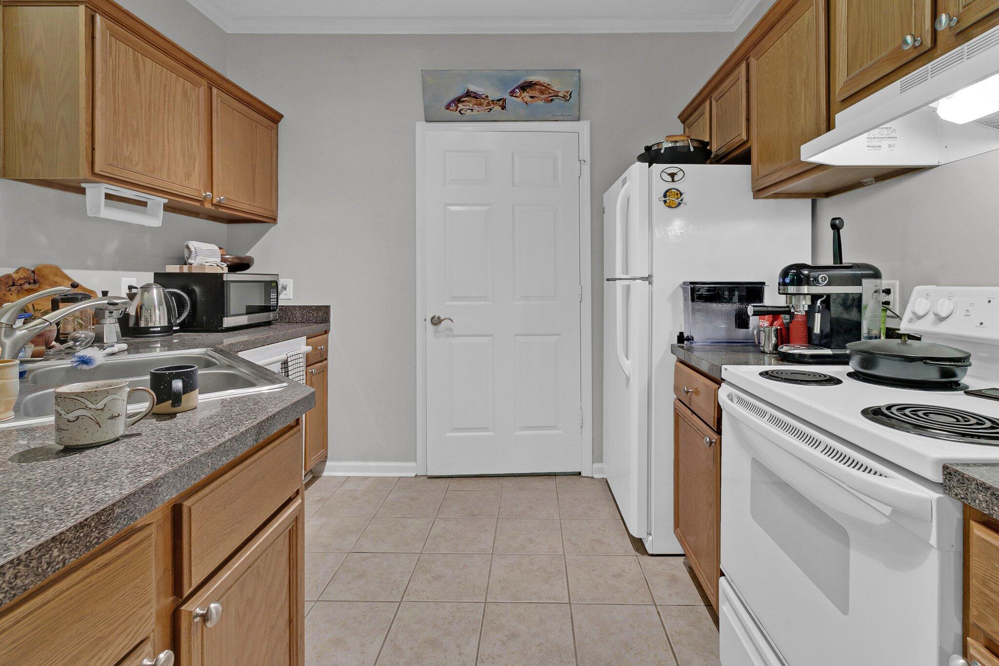45 Sycamore Avenue # 316