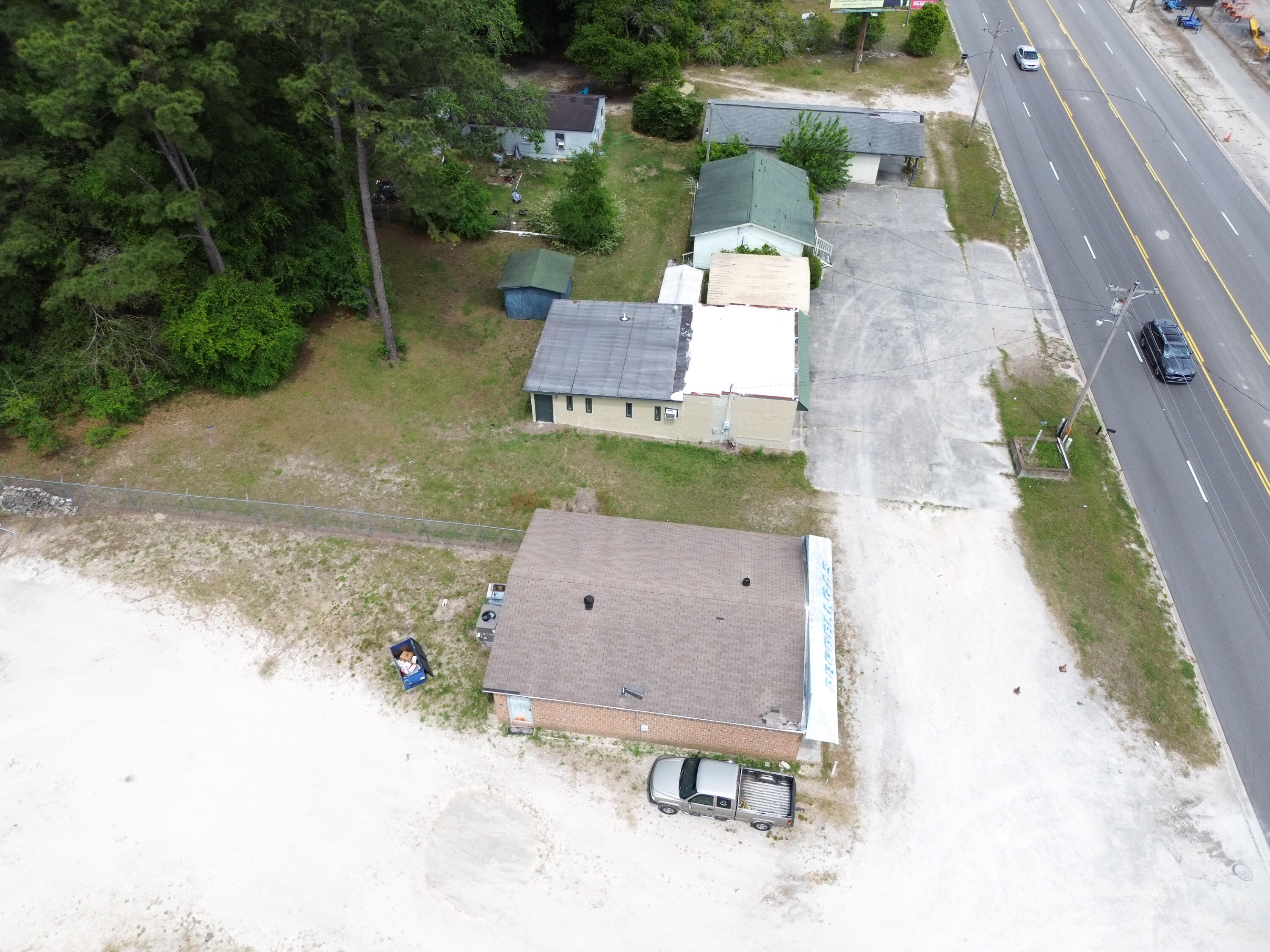 674 Sniders Highway