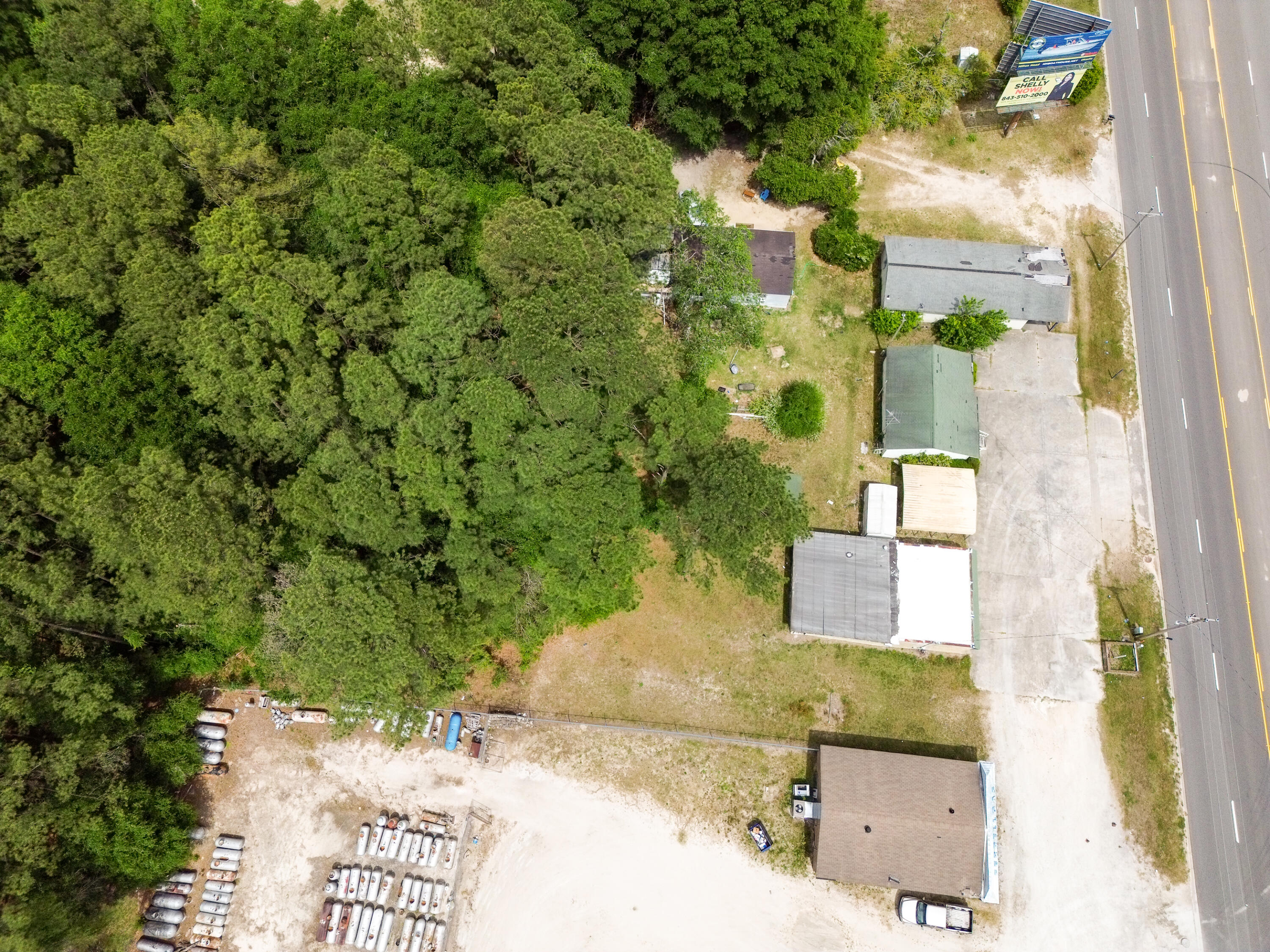674 Sniders Highway