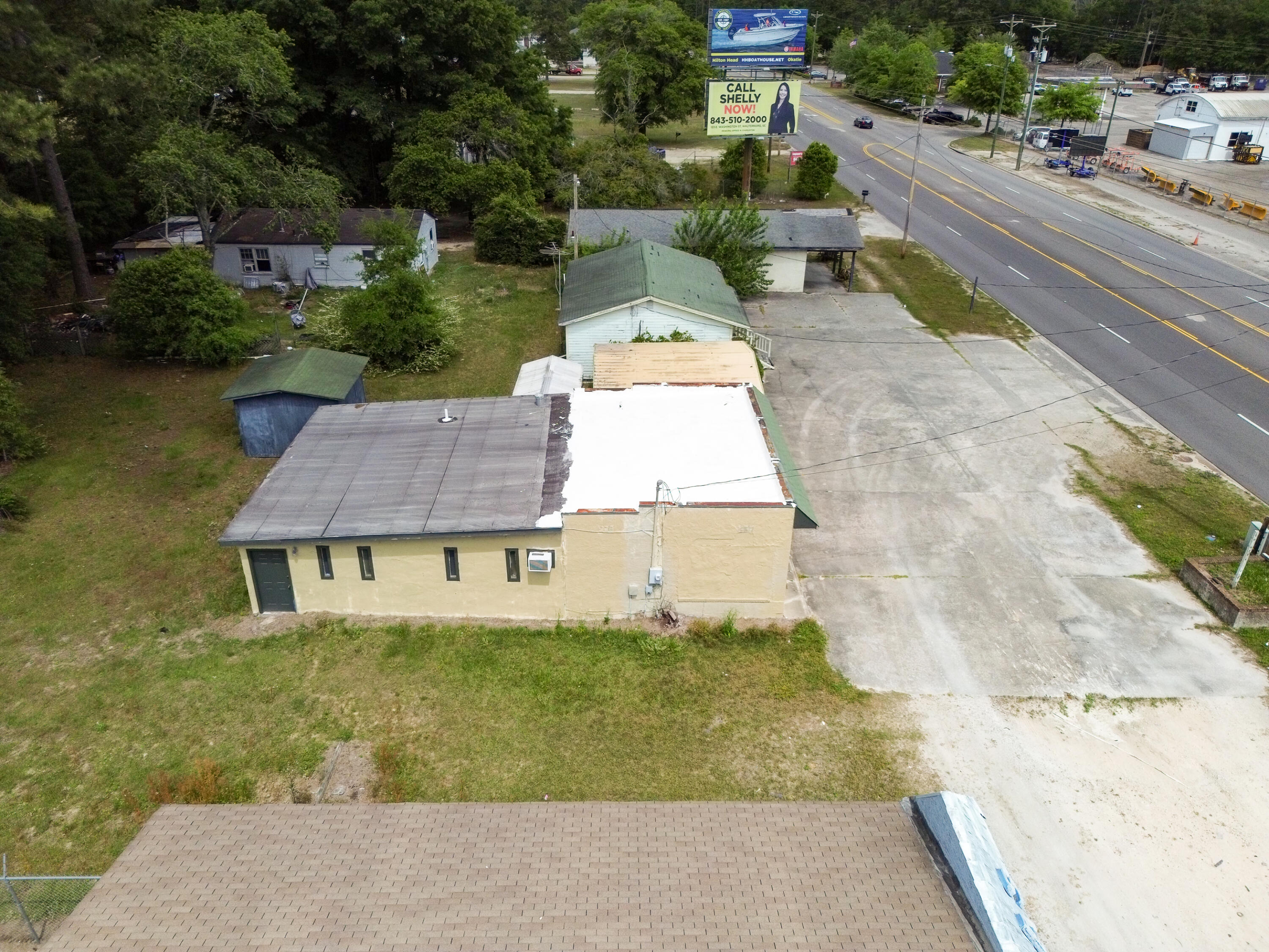674 Sniders Highway