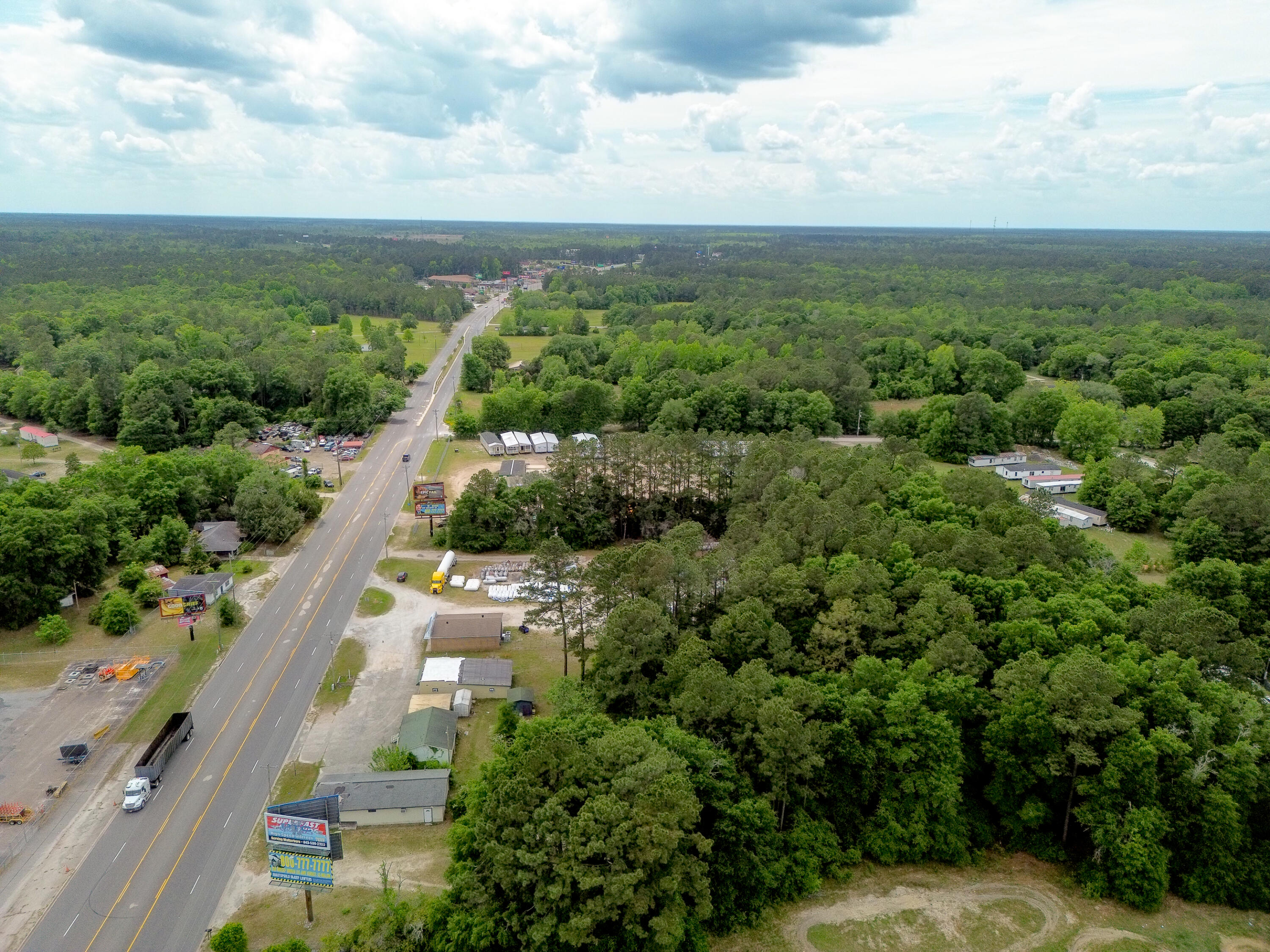 674 Sniders Highway