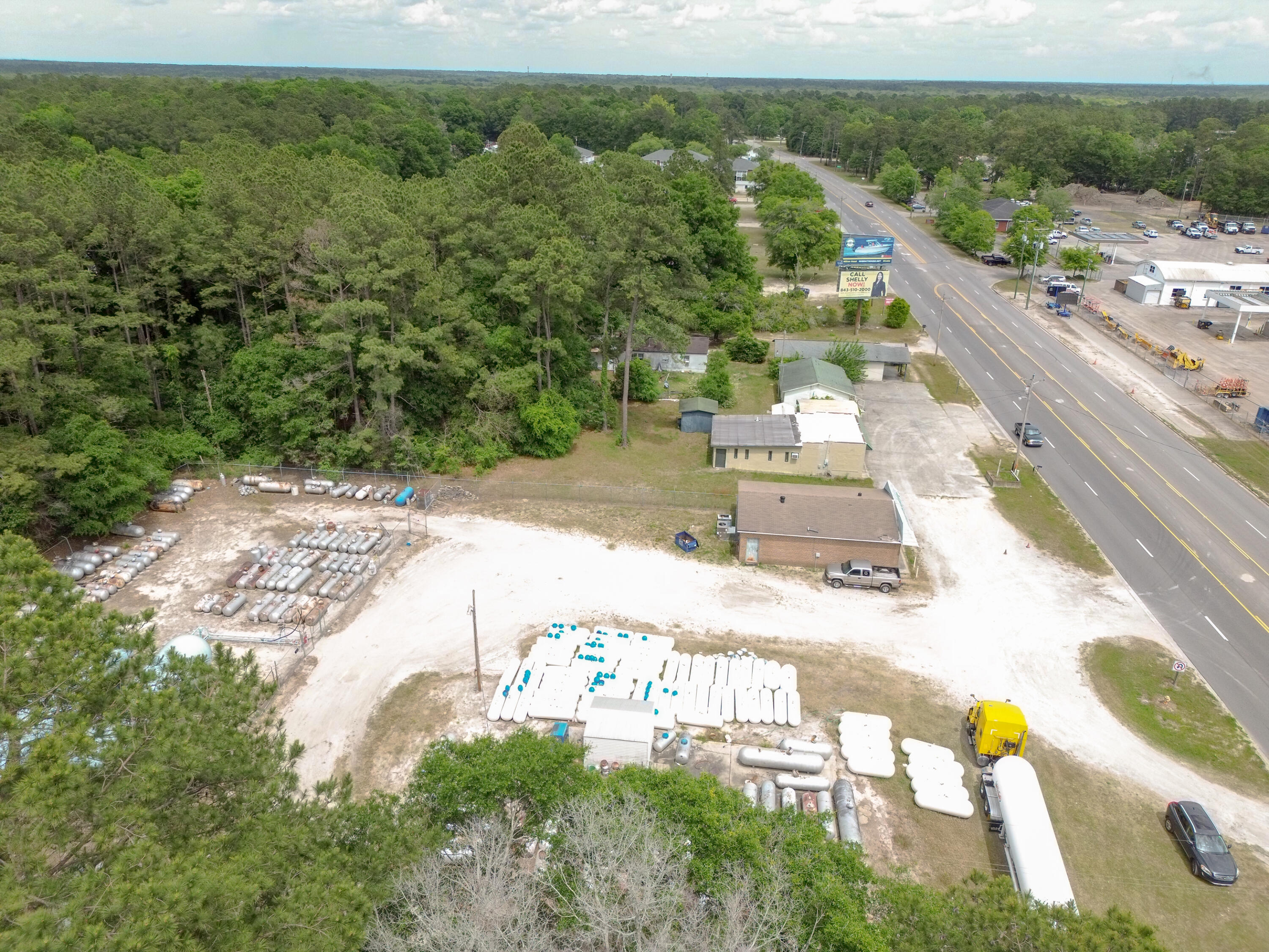 674 Sniders Highway