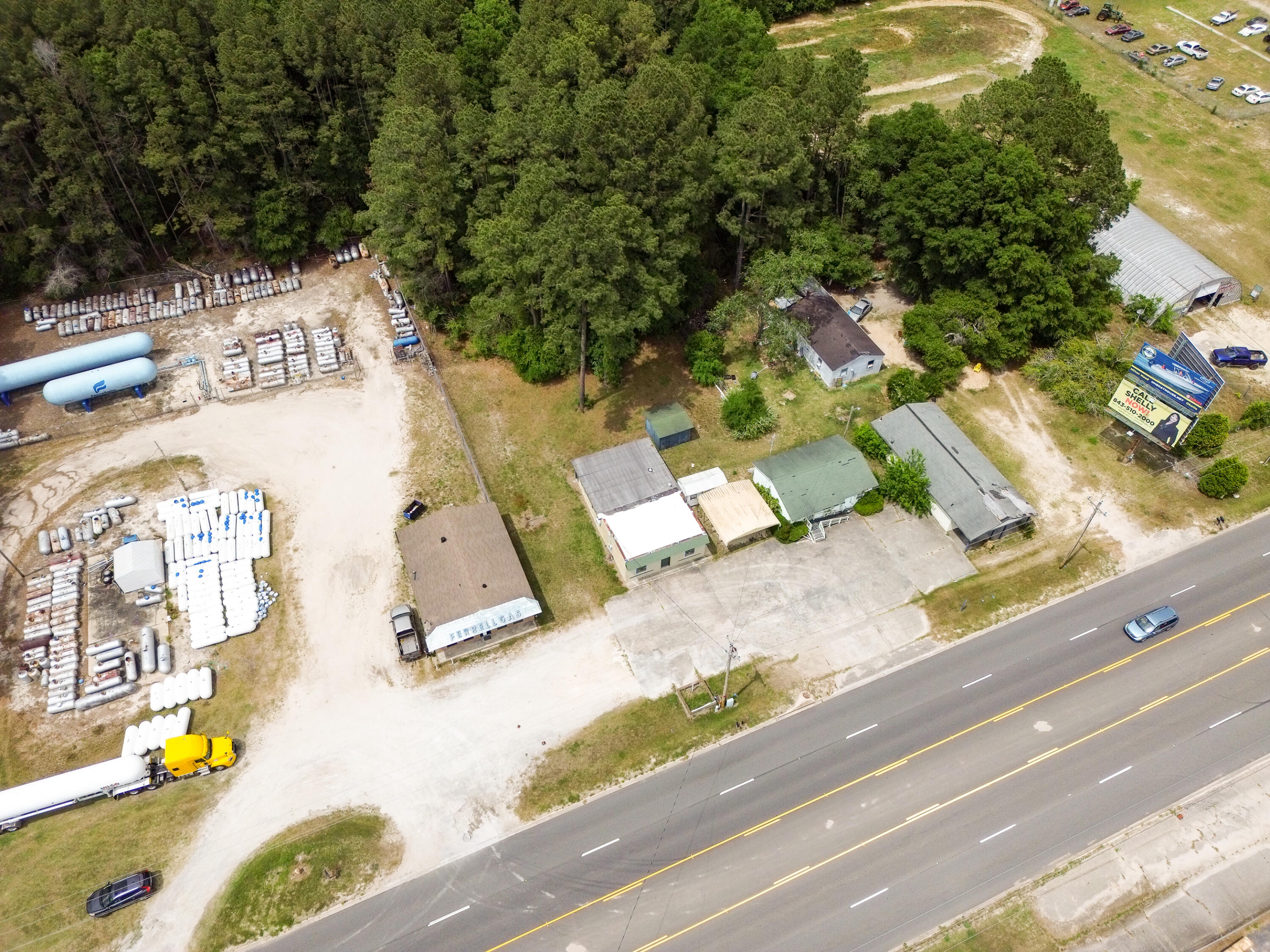 674 Sniders Highway