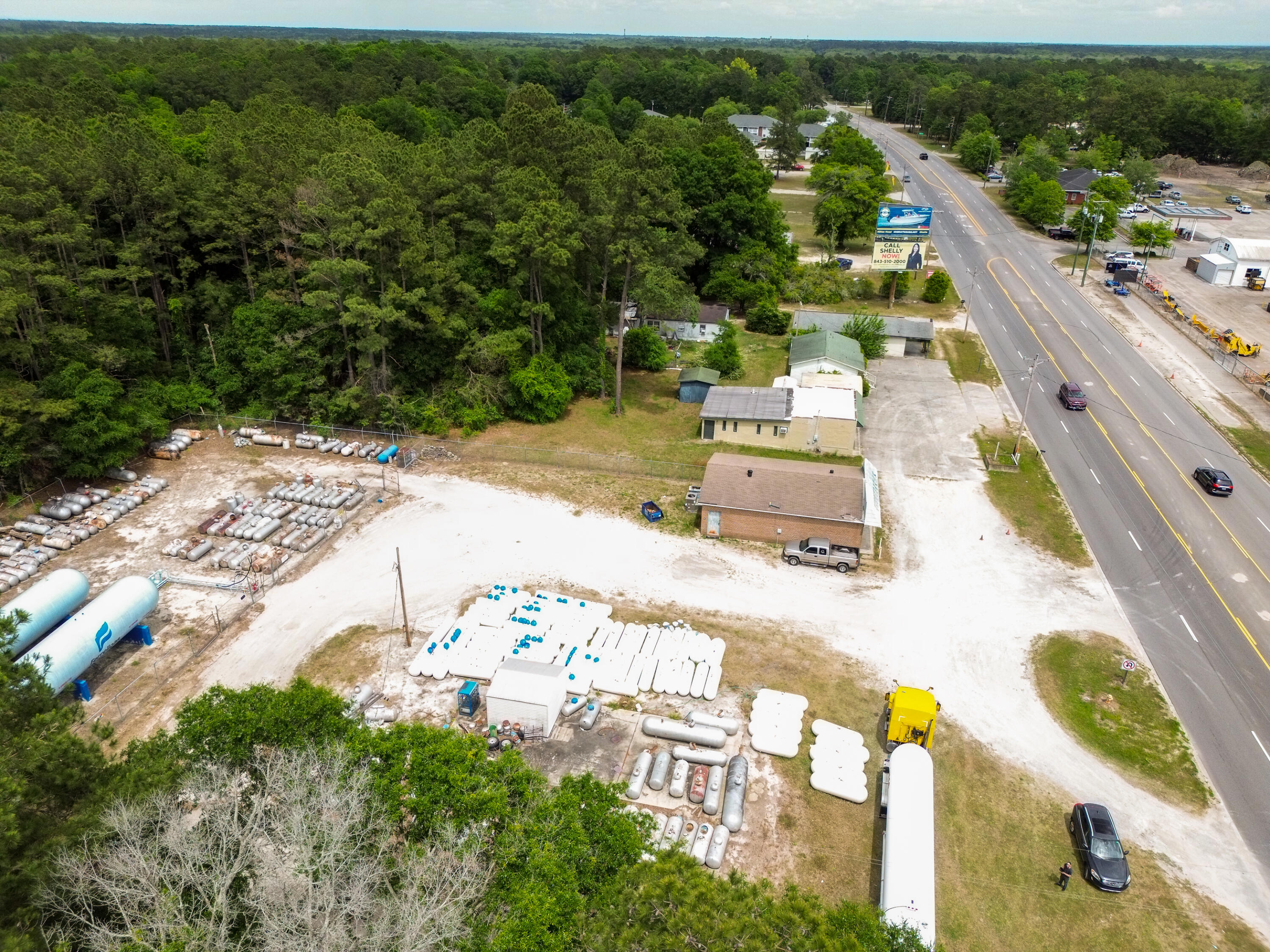 674 Sniders Highway