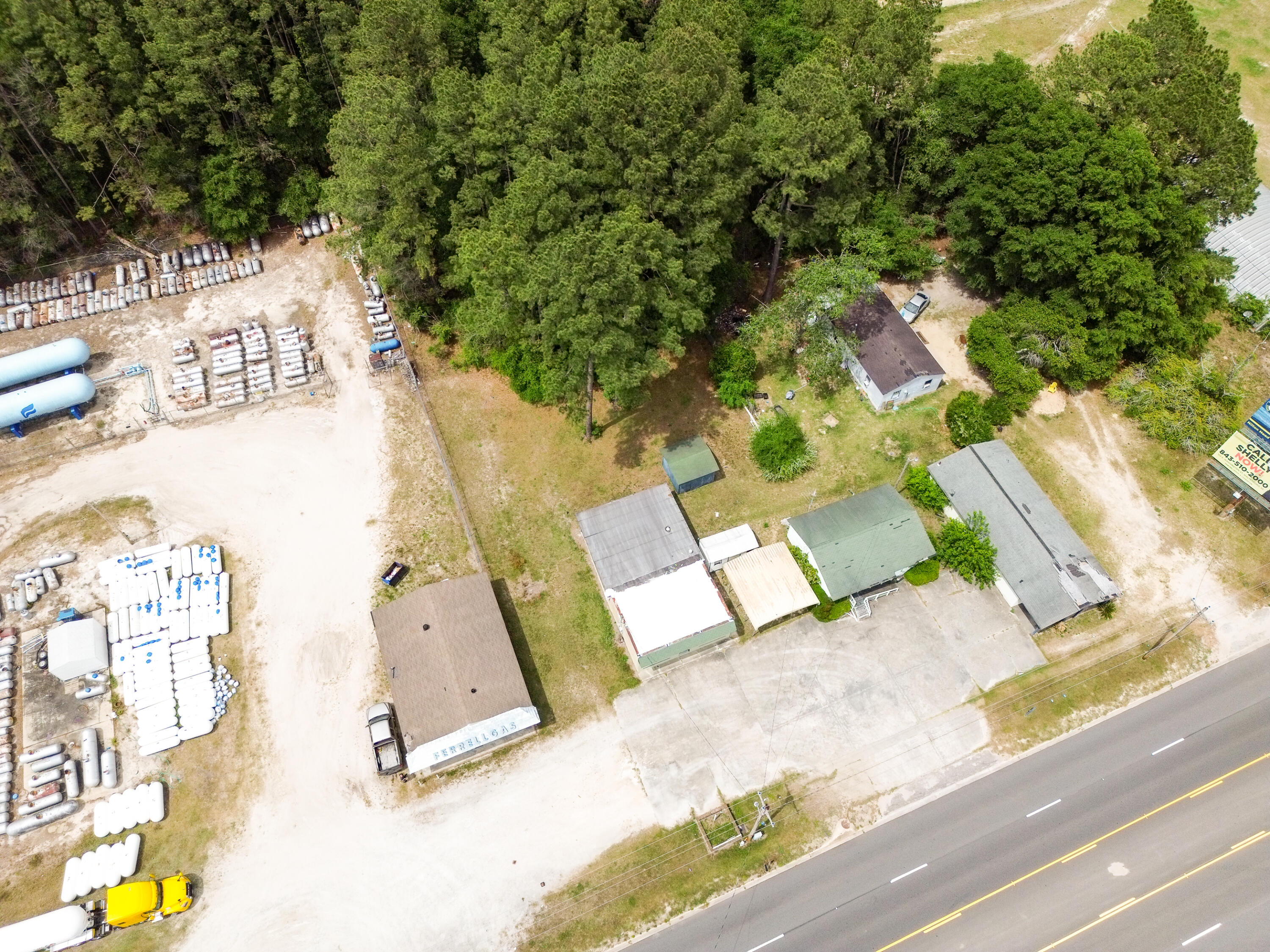 674 Sniders Highway