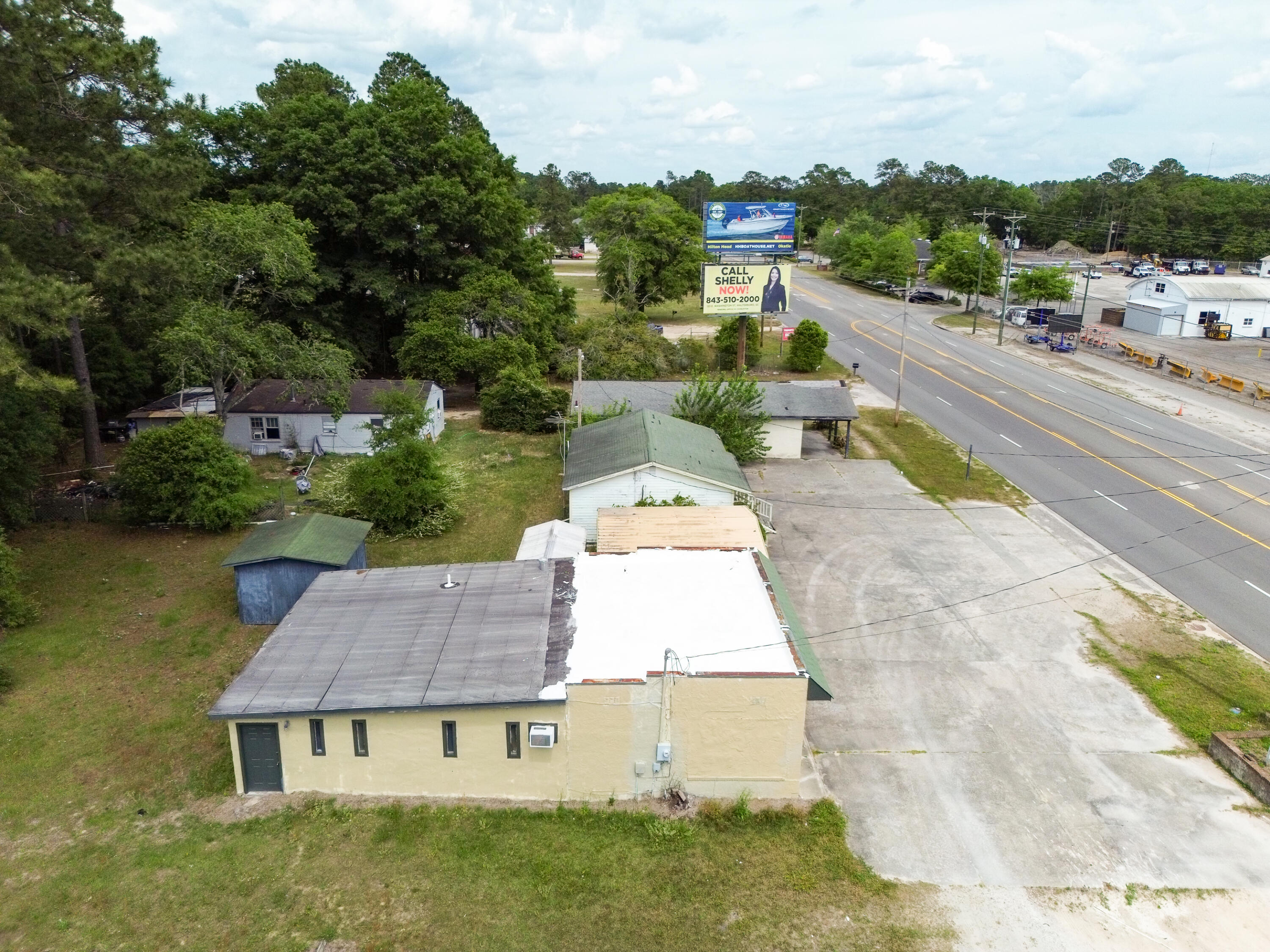 674 Sniders Highway