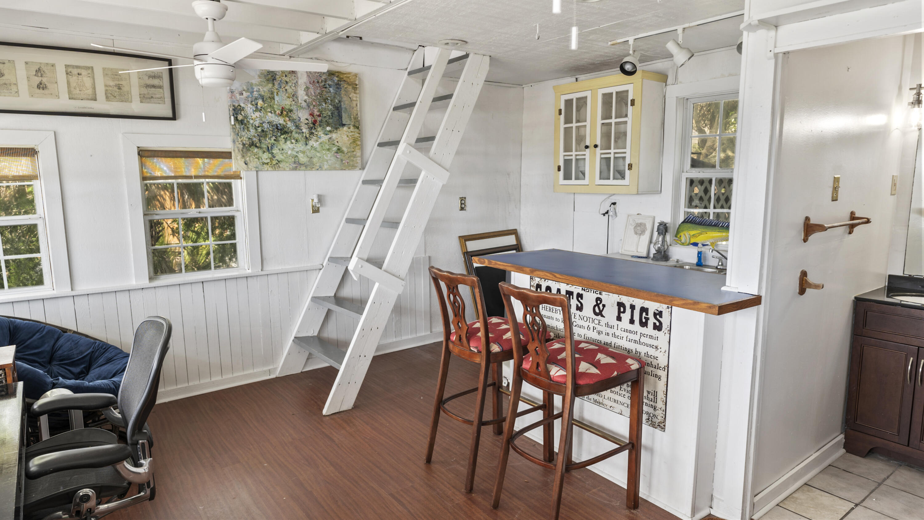2713 Buccaneer Road