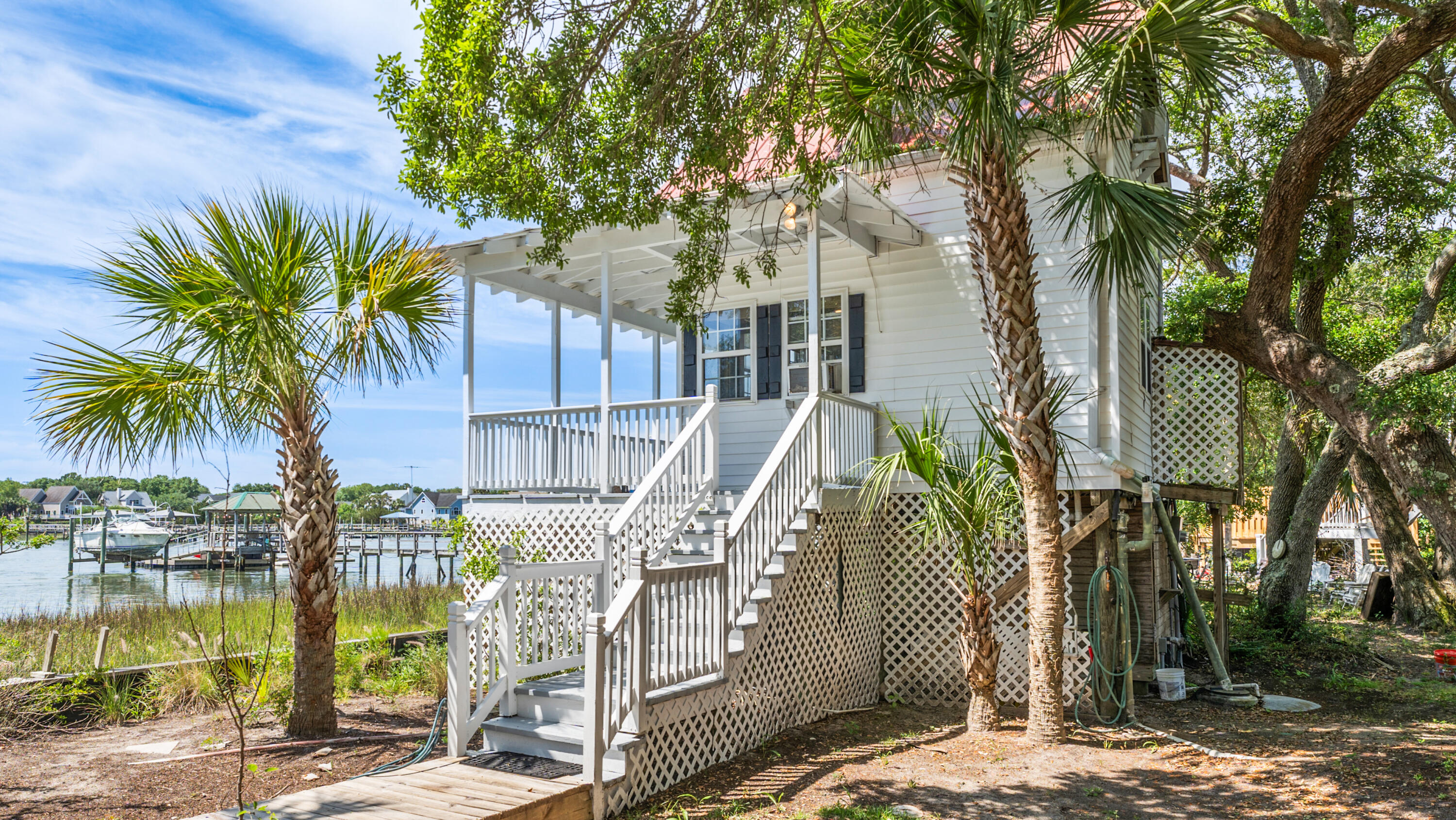 2713 Buccaneer Road