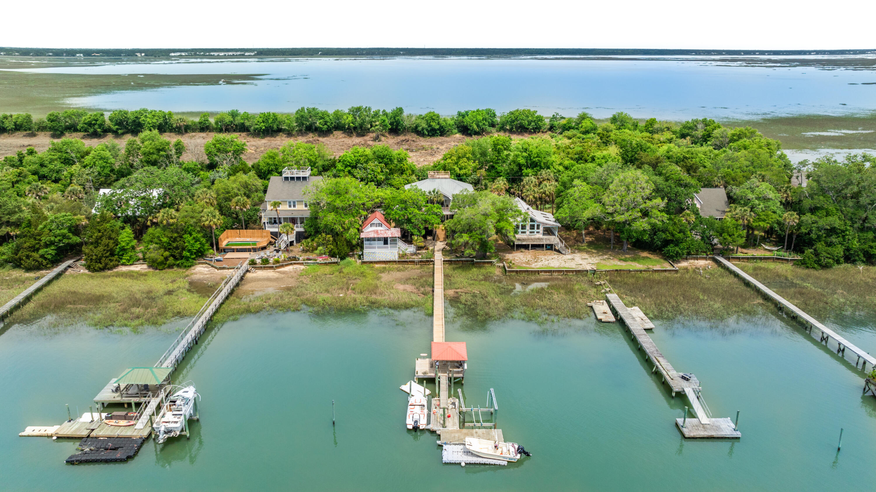 2713 Buccaneer Road