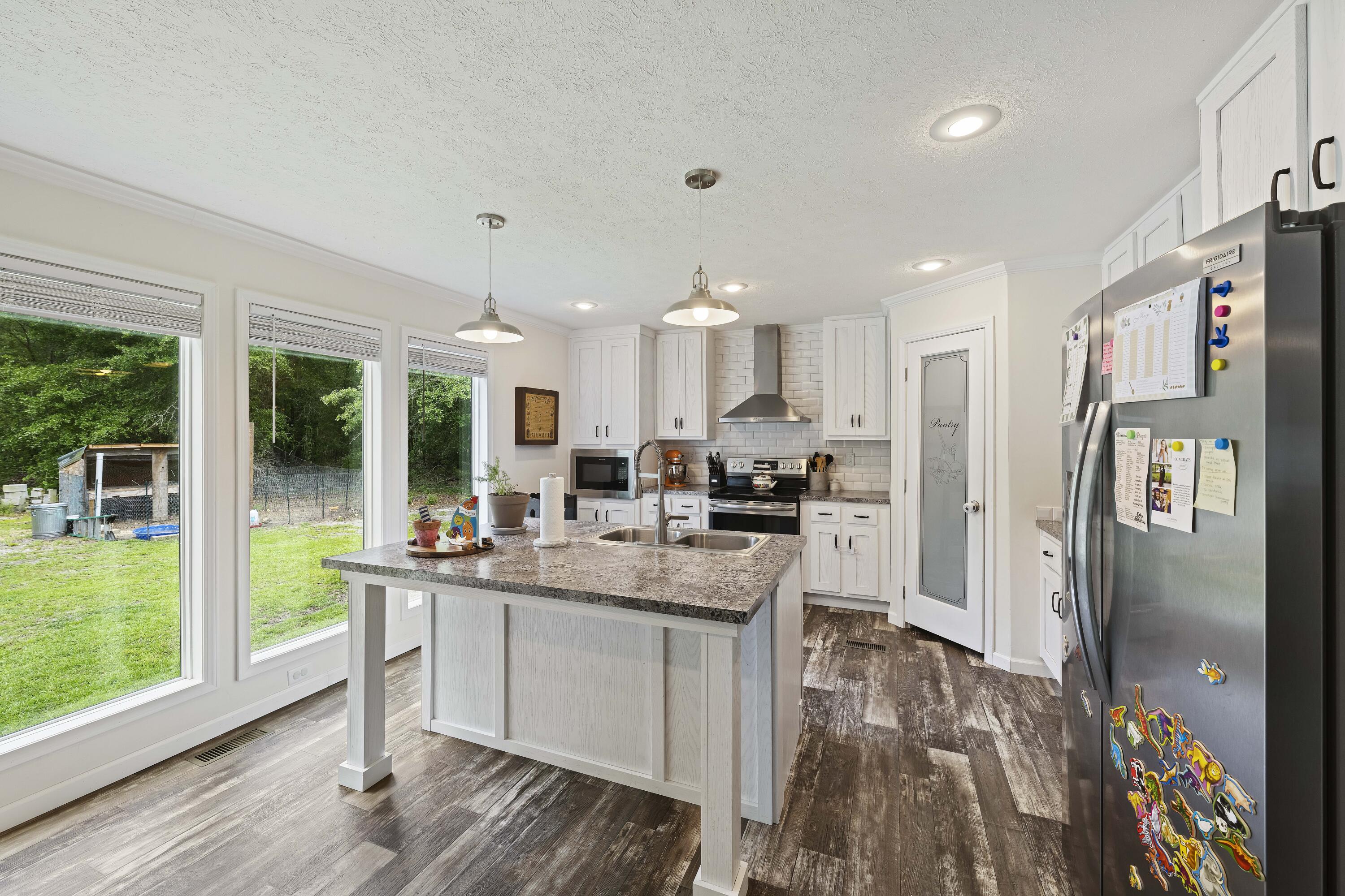 1632 Wayside Drive
