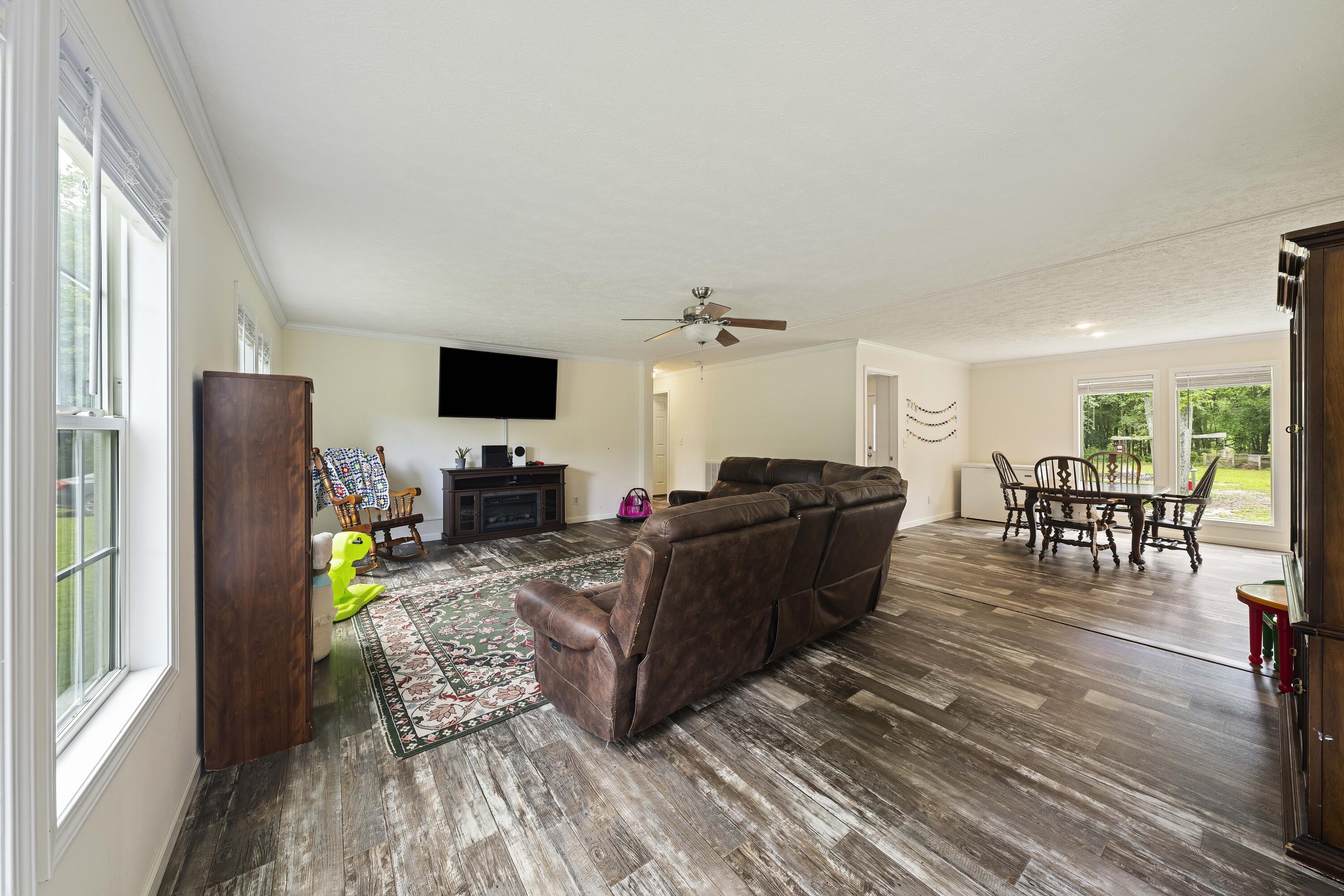 1632 Wayside Drive