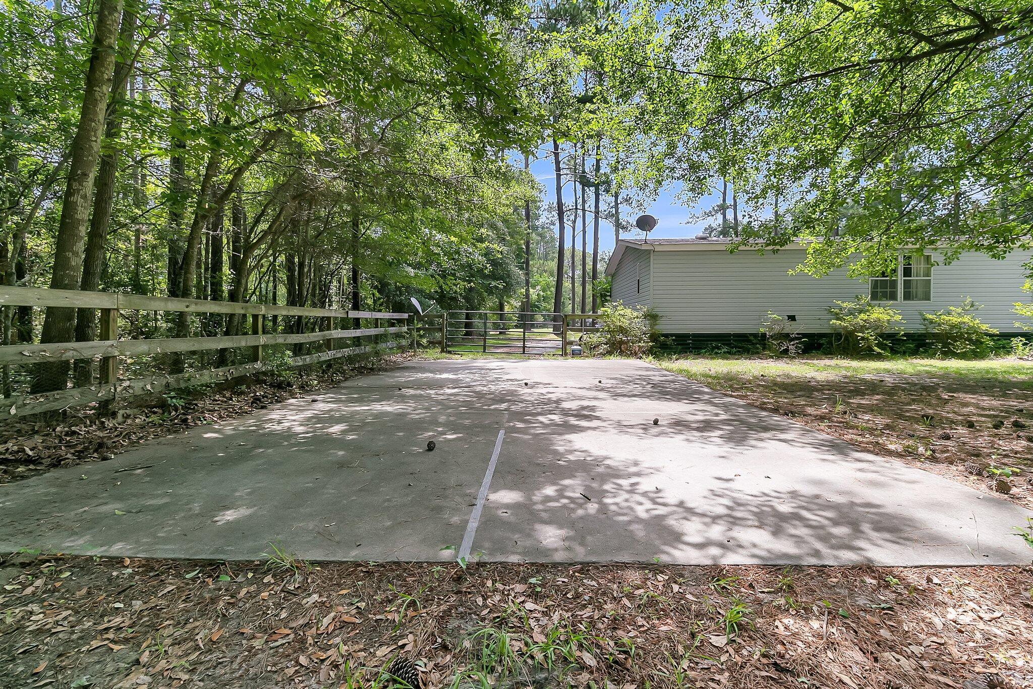 6982 Buckhorn Road