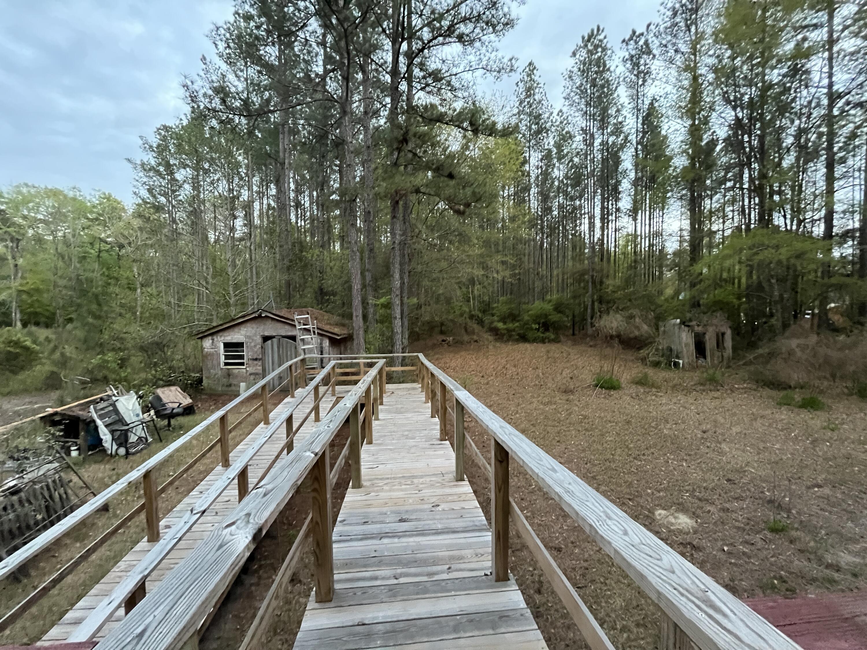 7242 Parkers Ferry Road