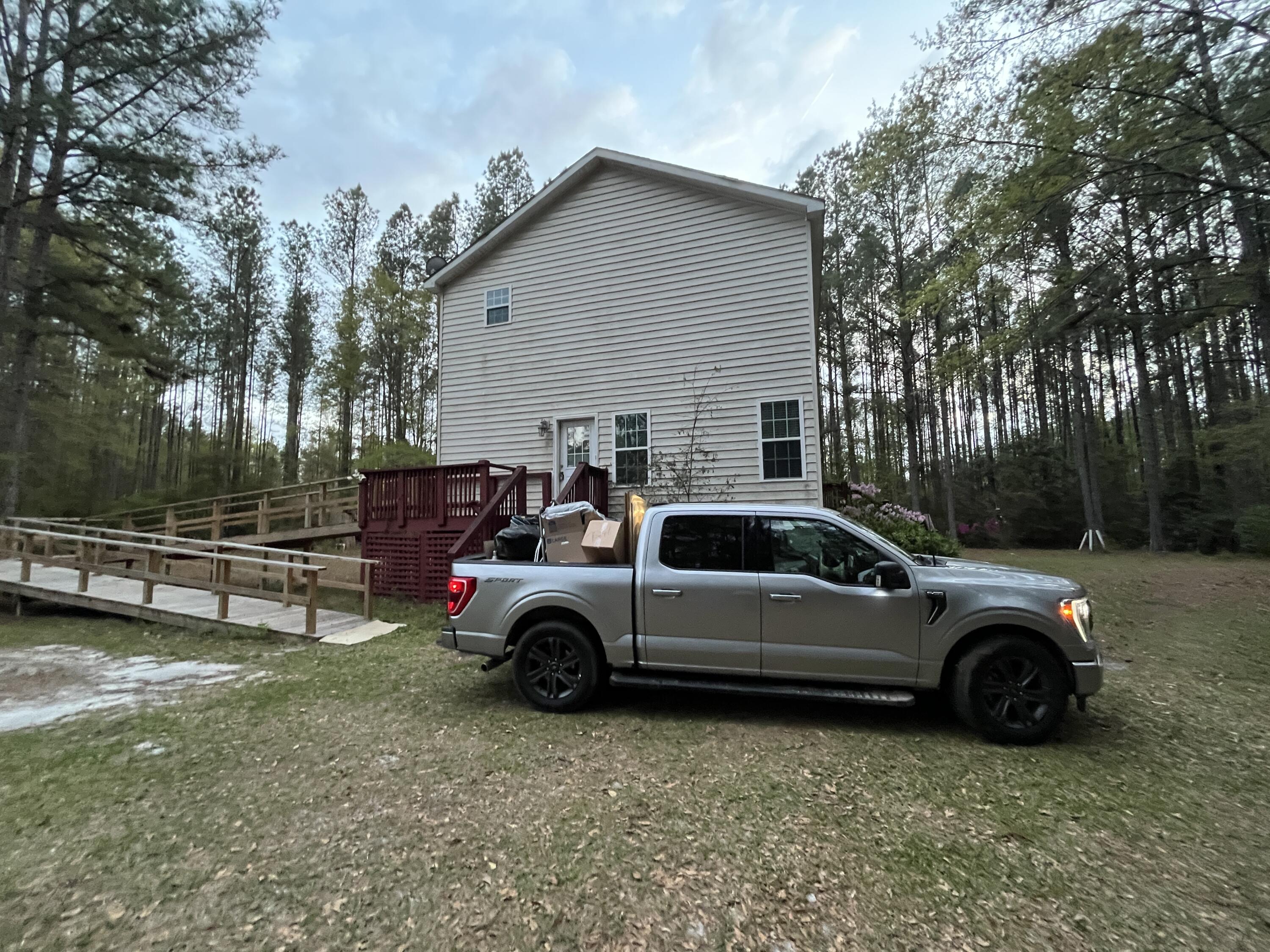 7242 Parkers Ferry Road