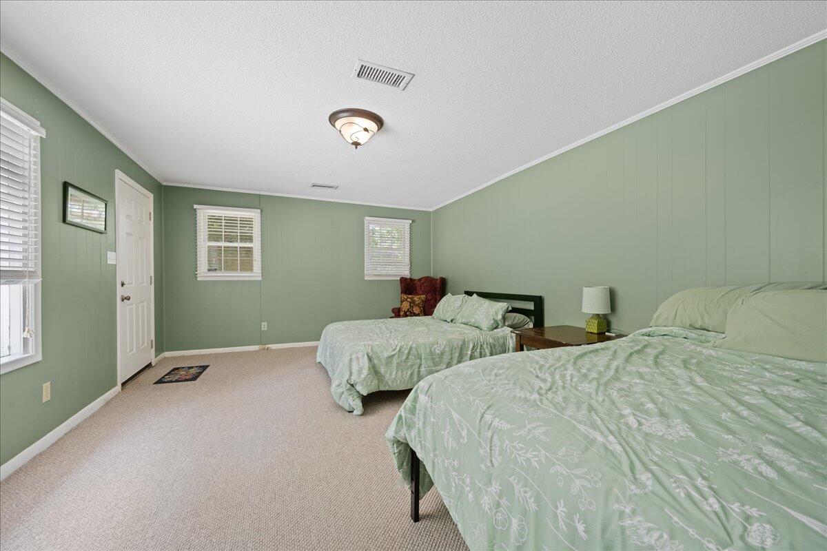 106 Newington Road