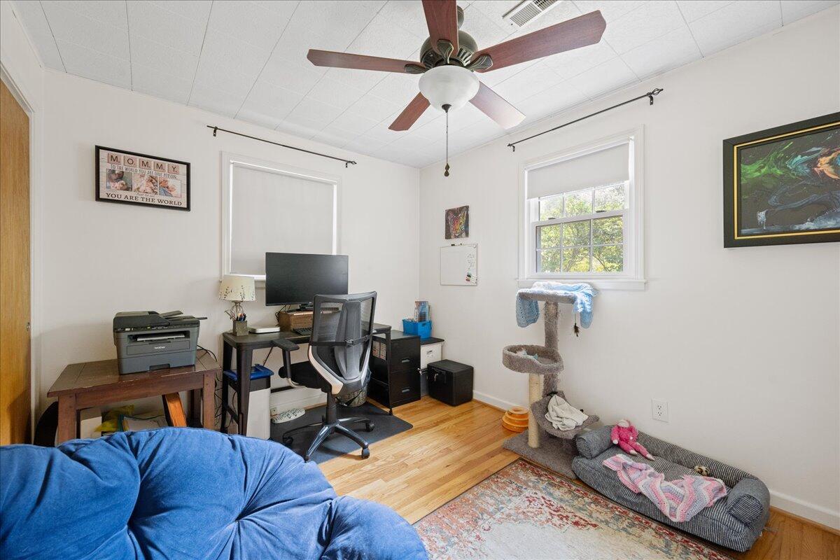 106 Newington Road